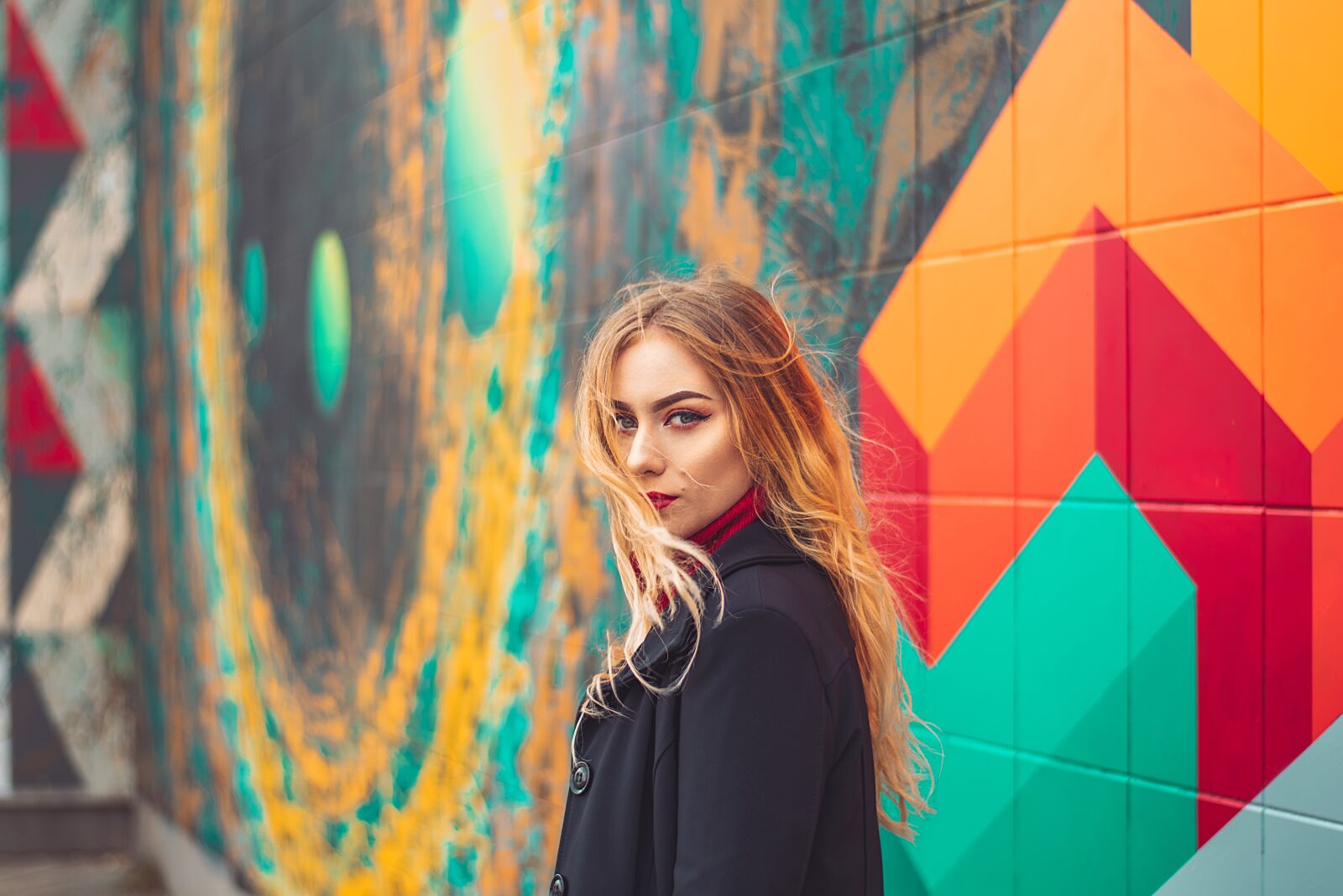 Nikon D3400 sample photo. Portrait, girl, graffiti photography