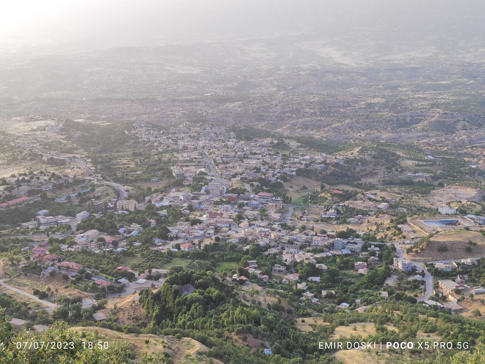 Xiaomi 22101320G sample photo. سرسنك photography