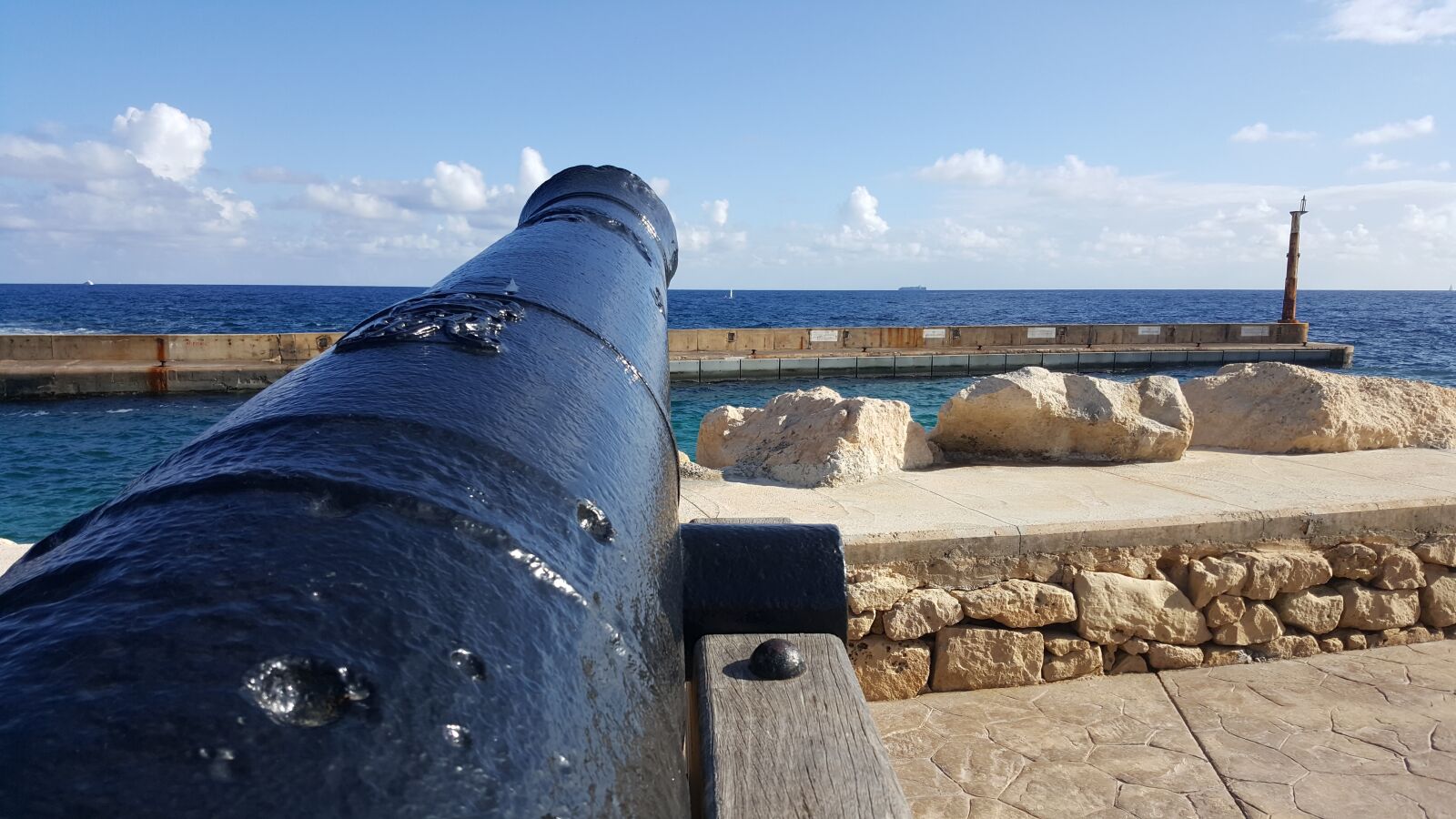 Samsung Galaxy S6 sample photo. See, malta, travel photography