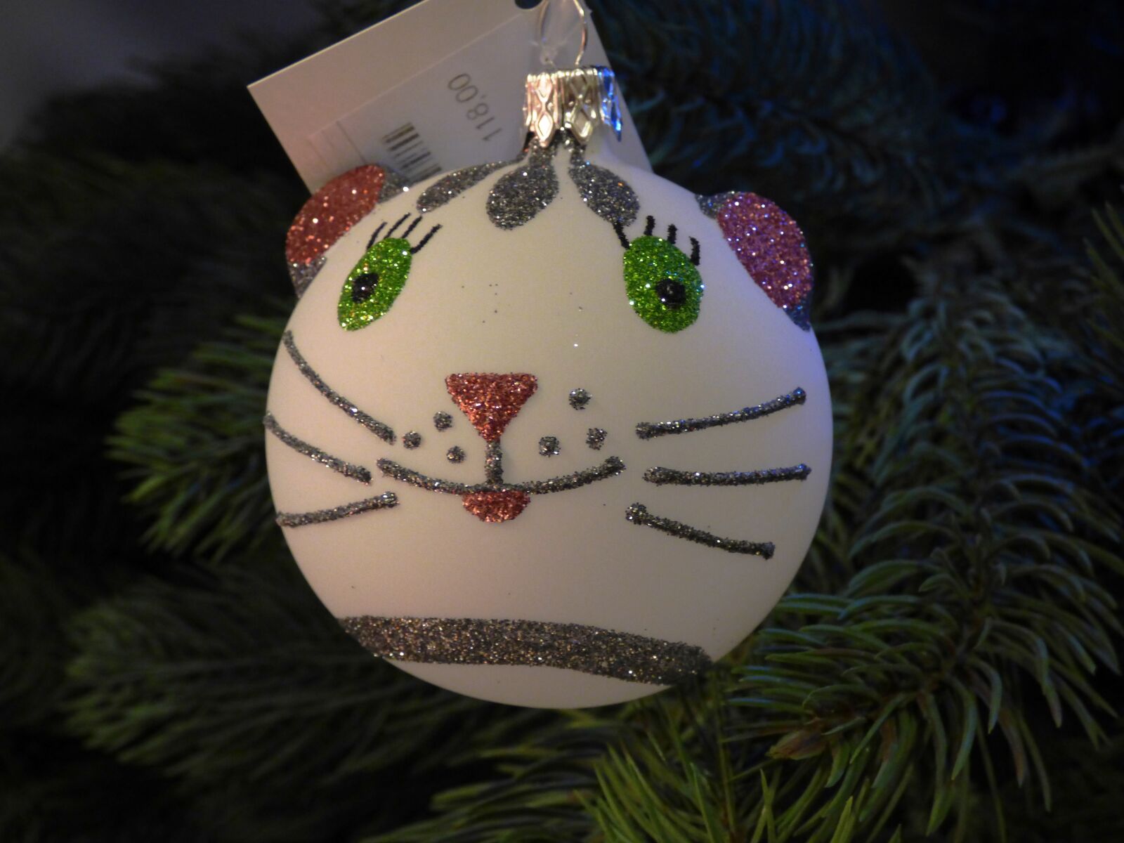 Panasonic DMC-FZ72 sample photo. Christmas tree, christmas baubles photography