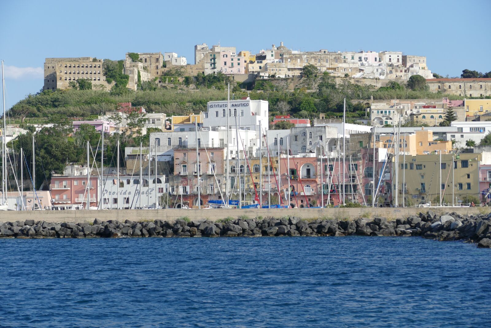 Panasonic Lumix DMC-FZ1000 sample photo. Procida, ischia, italy photography