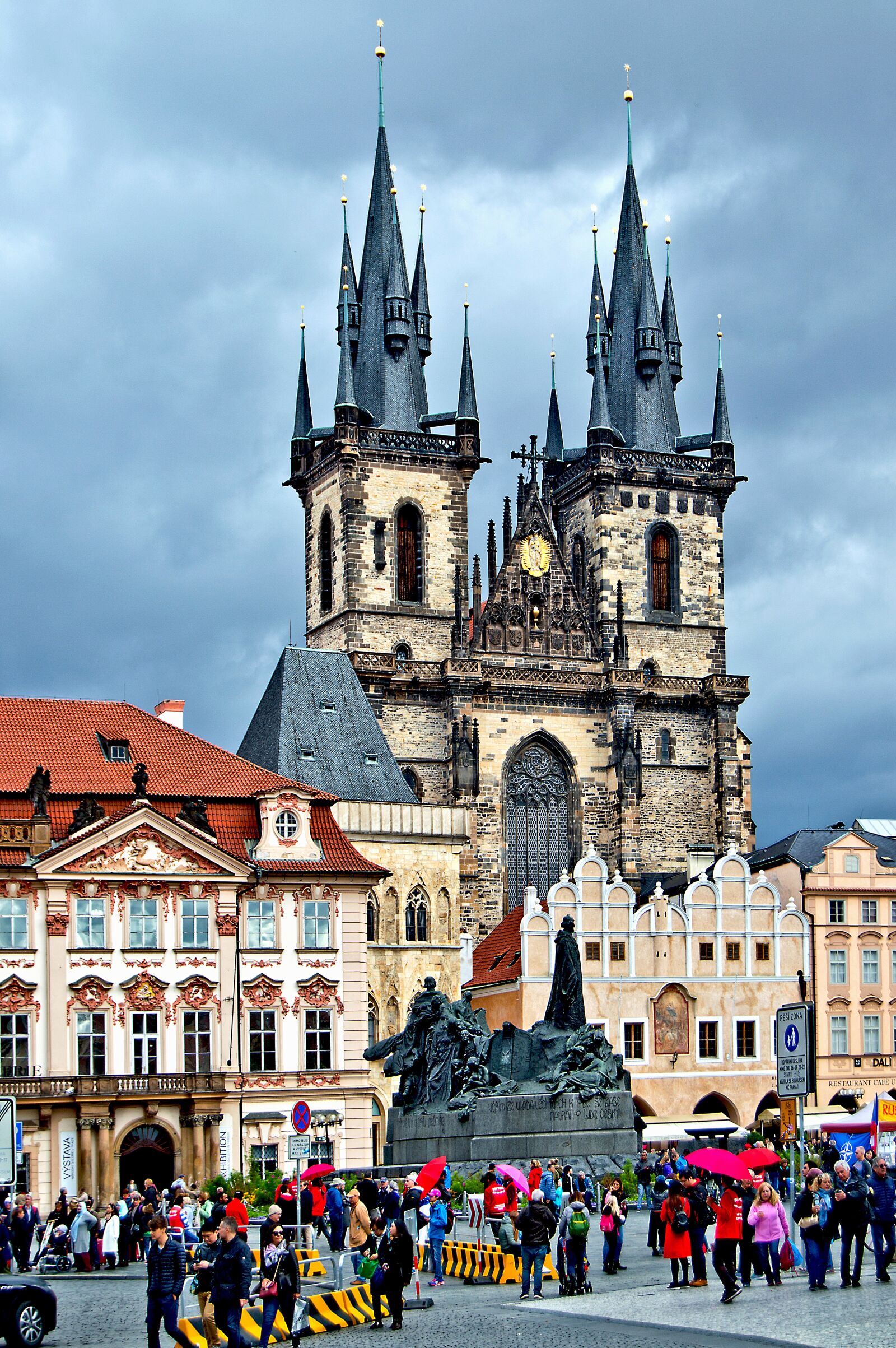 Nikon D3200 sample photo. The cathedral, towers, the photography