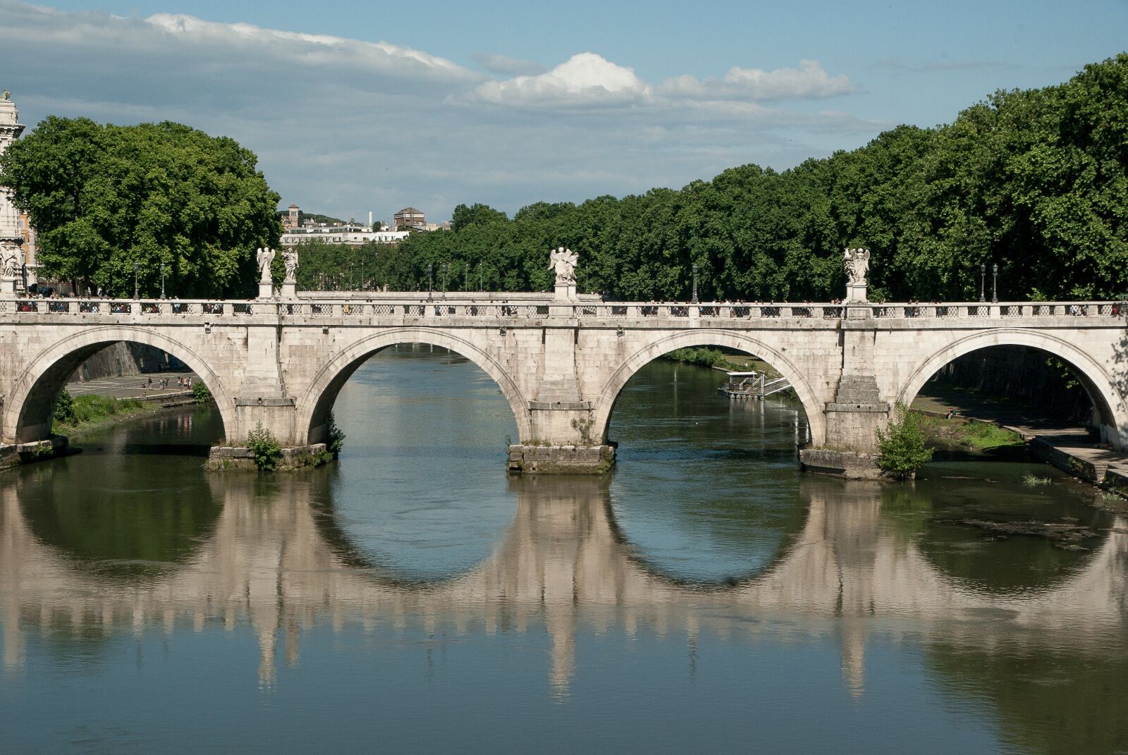 Pentax K10D sample photo. Italy, rome, bridge photography