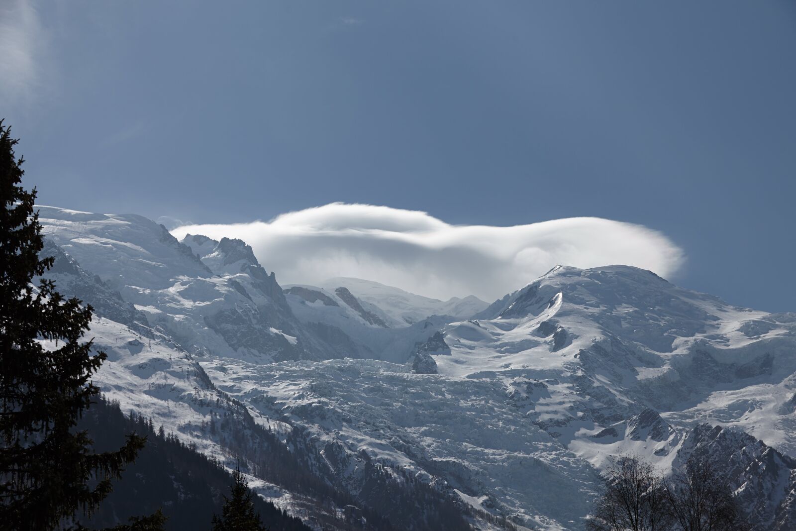 Canon EOS 5D Mark II sample photo. Mont blanc, clouds, alps photography