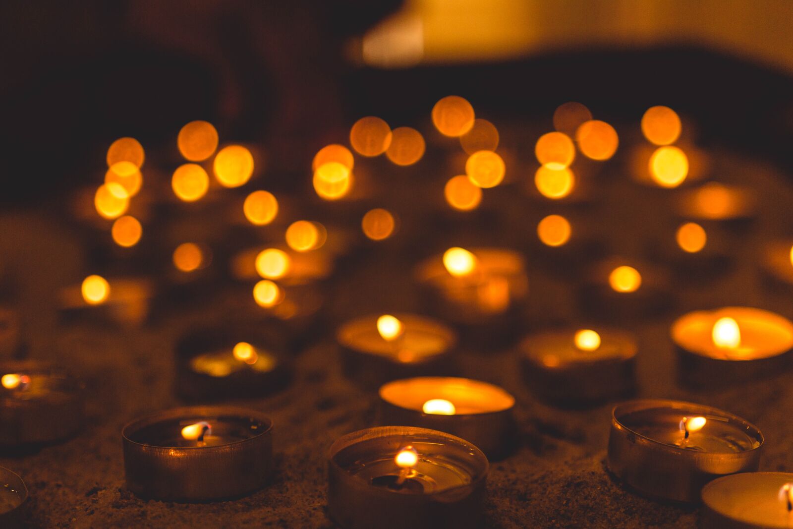 Canon EOS 70D sample photo. Light, church, bokeh photography