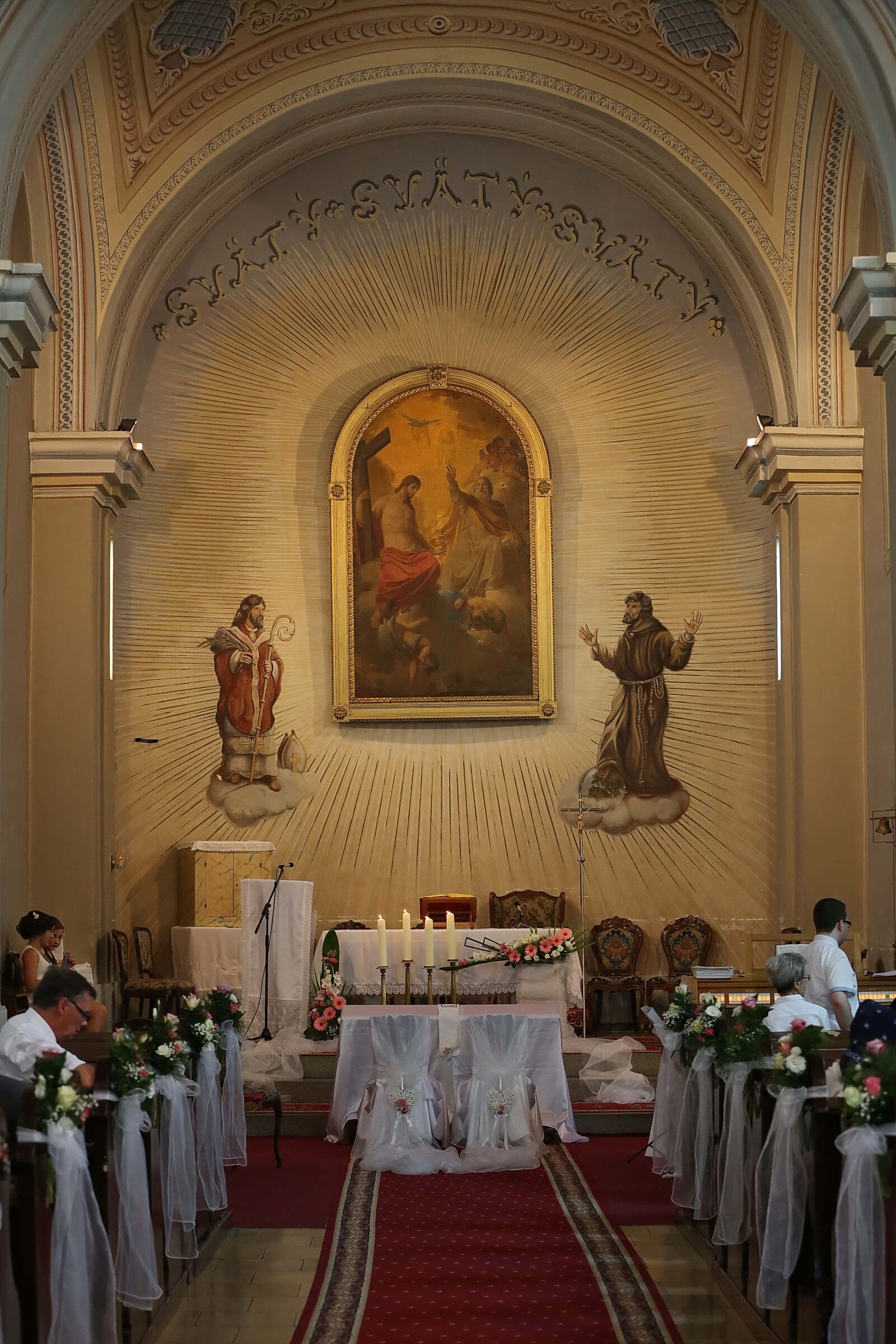 Canon EOS 5D Mark III sample photo. Interior decoration, church, catholic photography