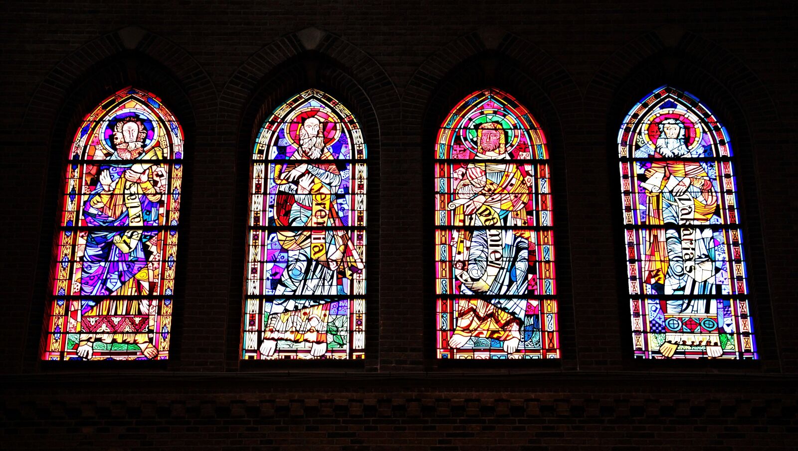 Canon EOS 550D (EOS Rebel T2i / EOS Kiss X4) sample photo. Church window, window, church photography