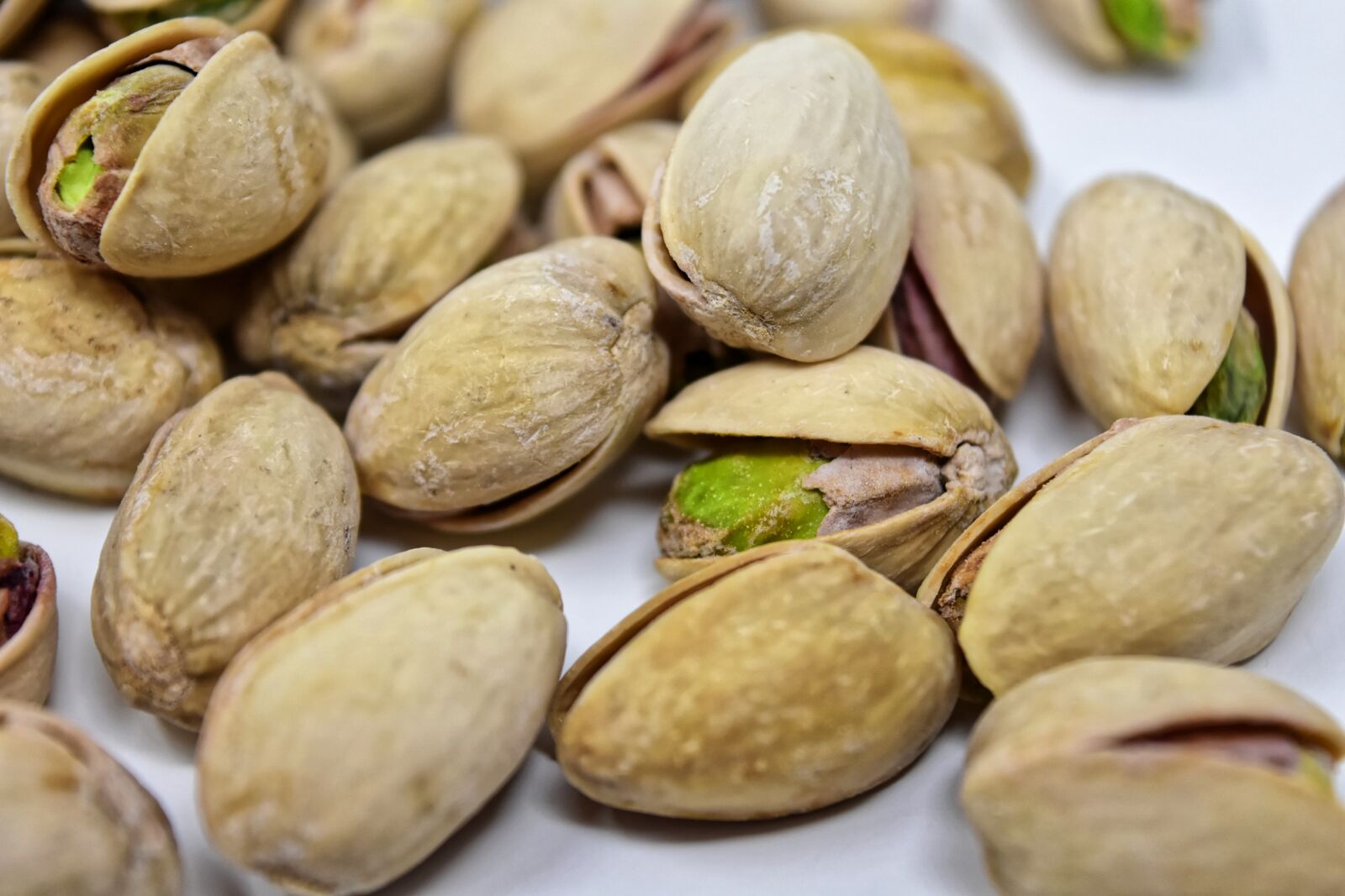 Nikon D7200 sample photo. Pistachios, eat, delicious photography