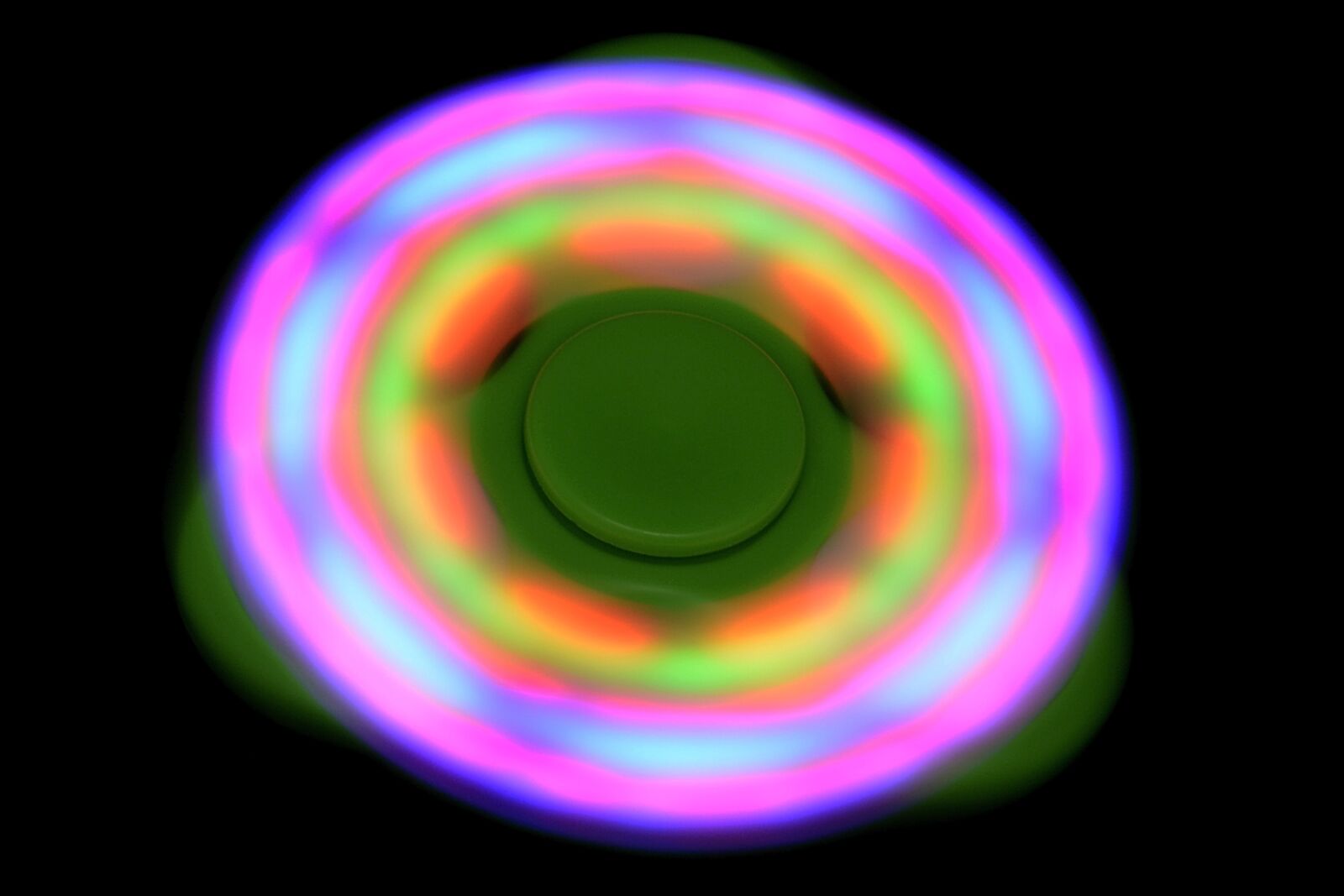 Nikon D7100 sample photo. Finger spinner, spinner, roundabout photography