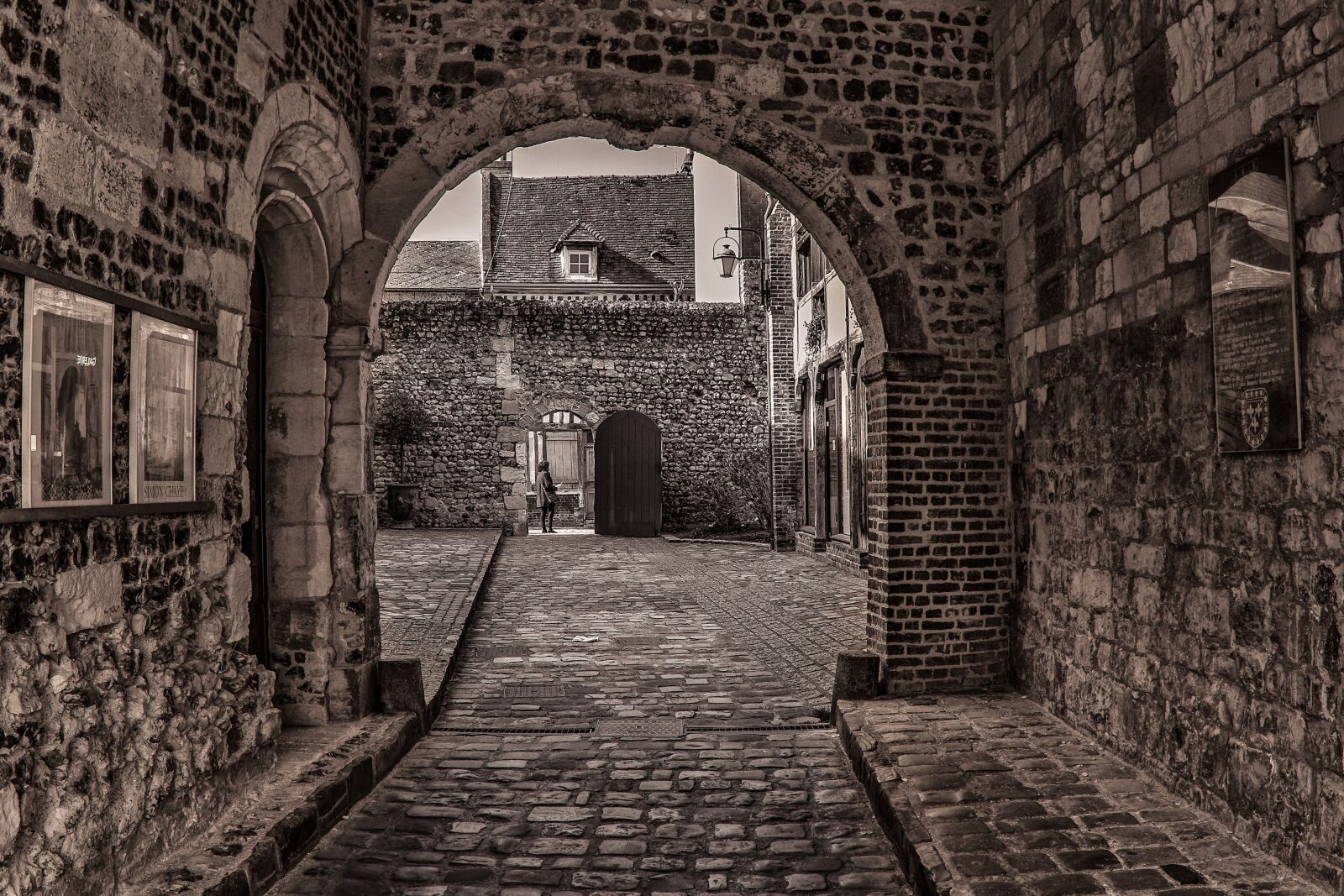 Canon EOS 60D sample photo. Architecture, stones, house photography