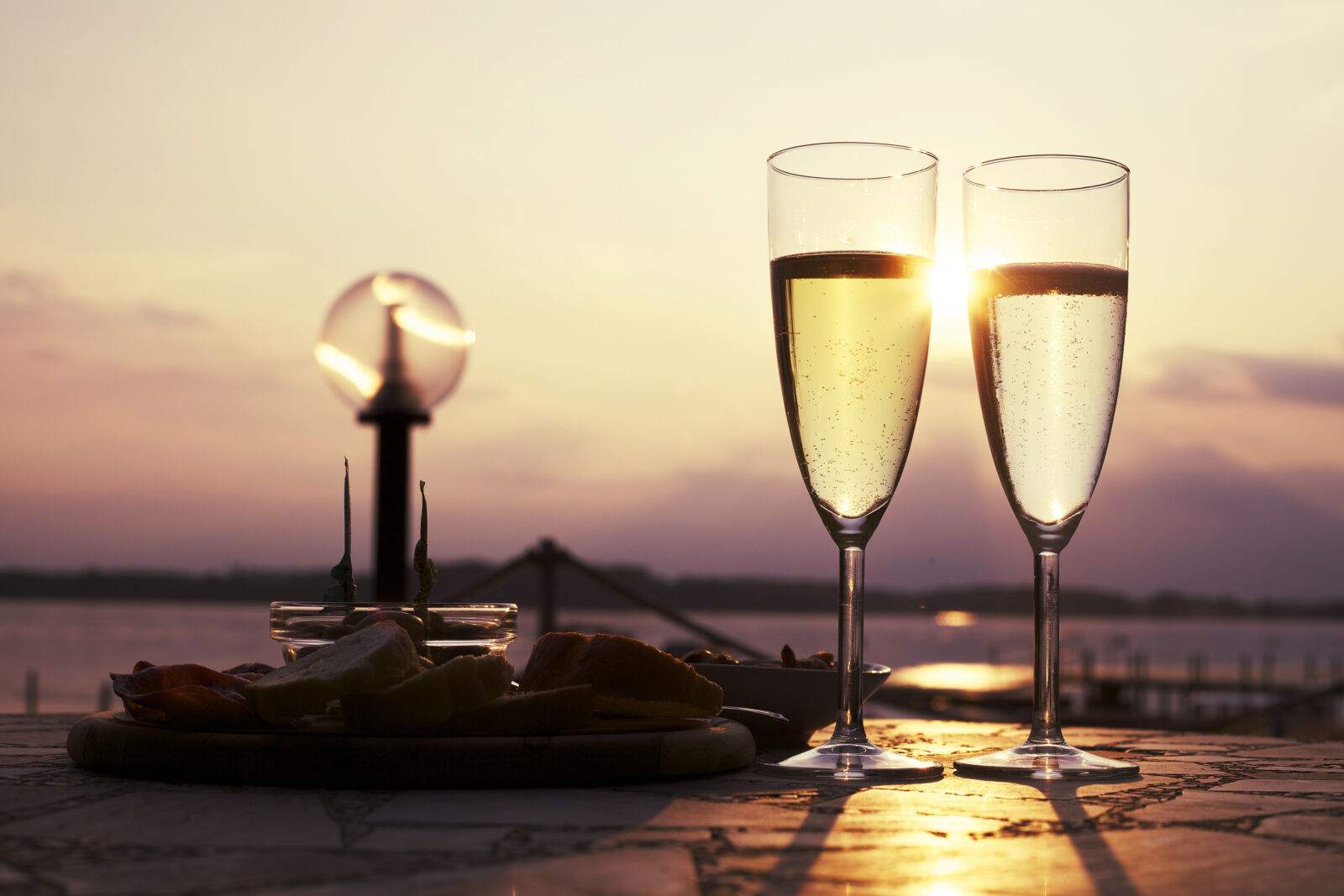 Canon EOS 5D Mark II sample photo. Champagne, date, drink, romance photography