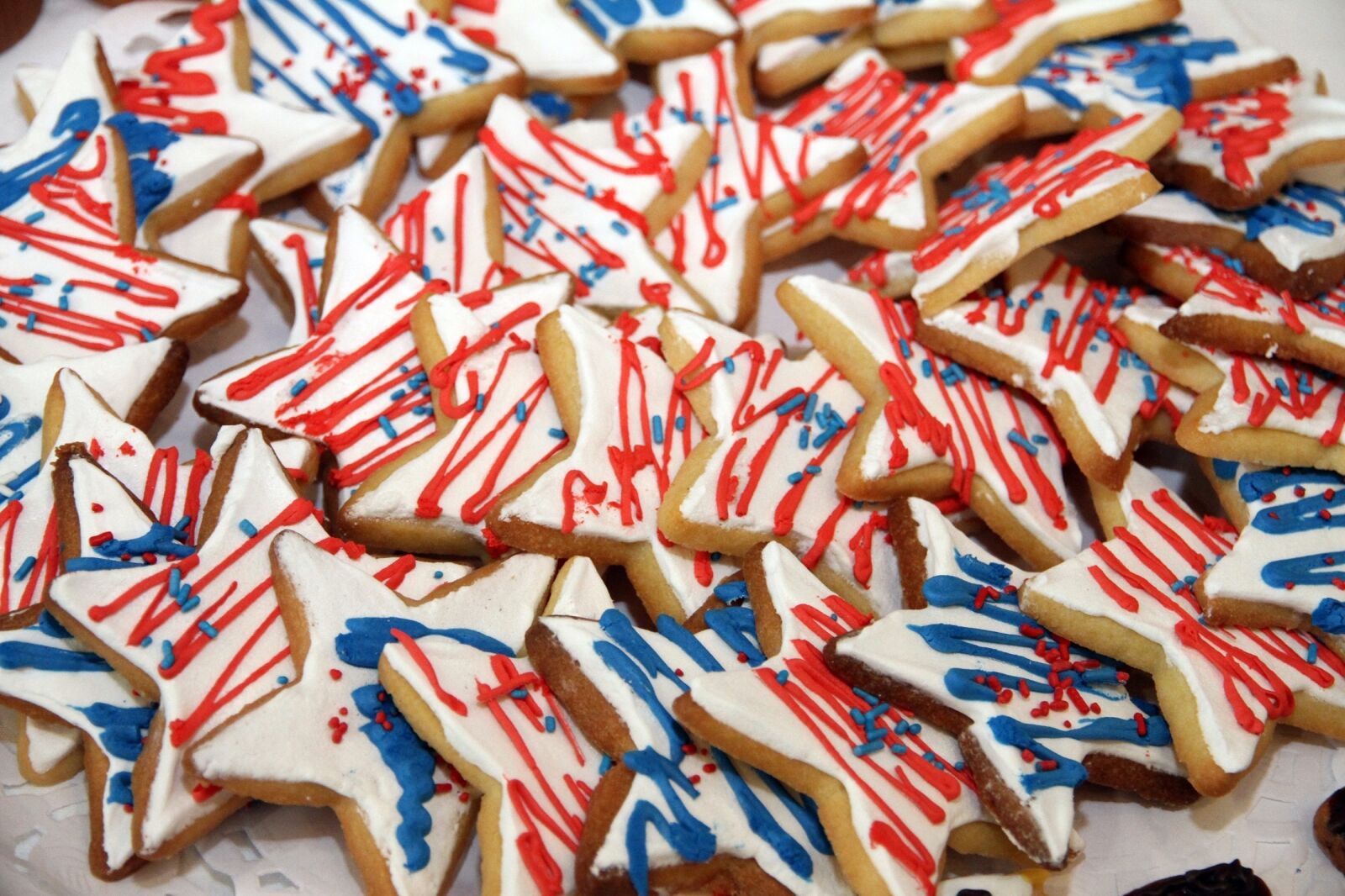 Canon EOS 7D sample photo. Cookies, stars, patriotic photography