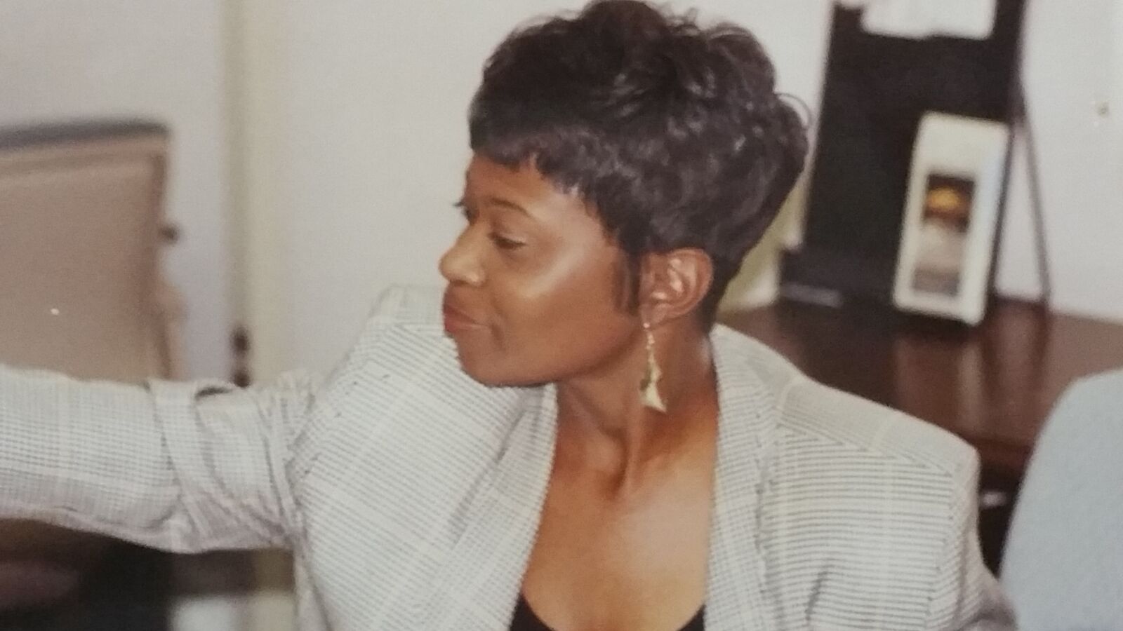 Samsung Galaxy Note4 sample photo. African, american, business, woman photography