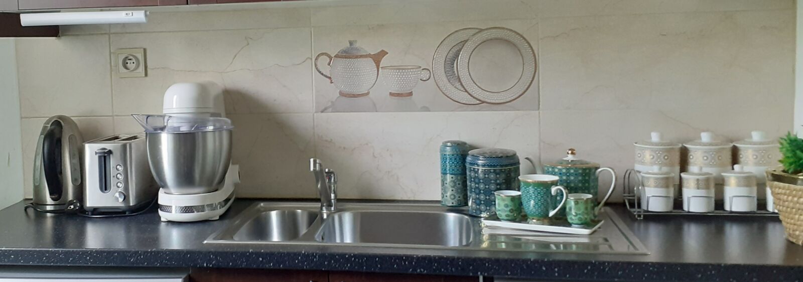 Samsung SM-A202F sample photo. Kitchen, cafe, storage photography