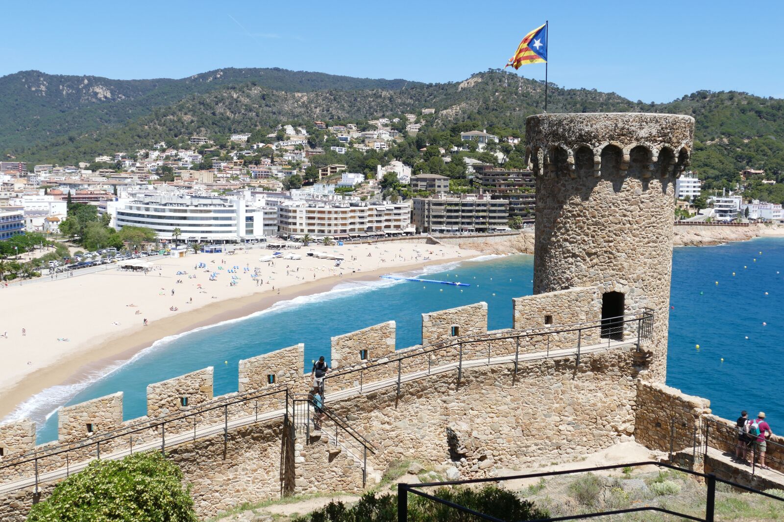 Panasonic Lumix DMC-FZ1000 sample photo. Spain, costa brava, landscape photography