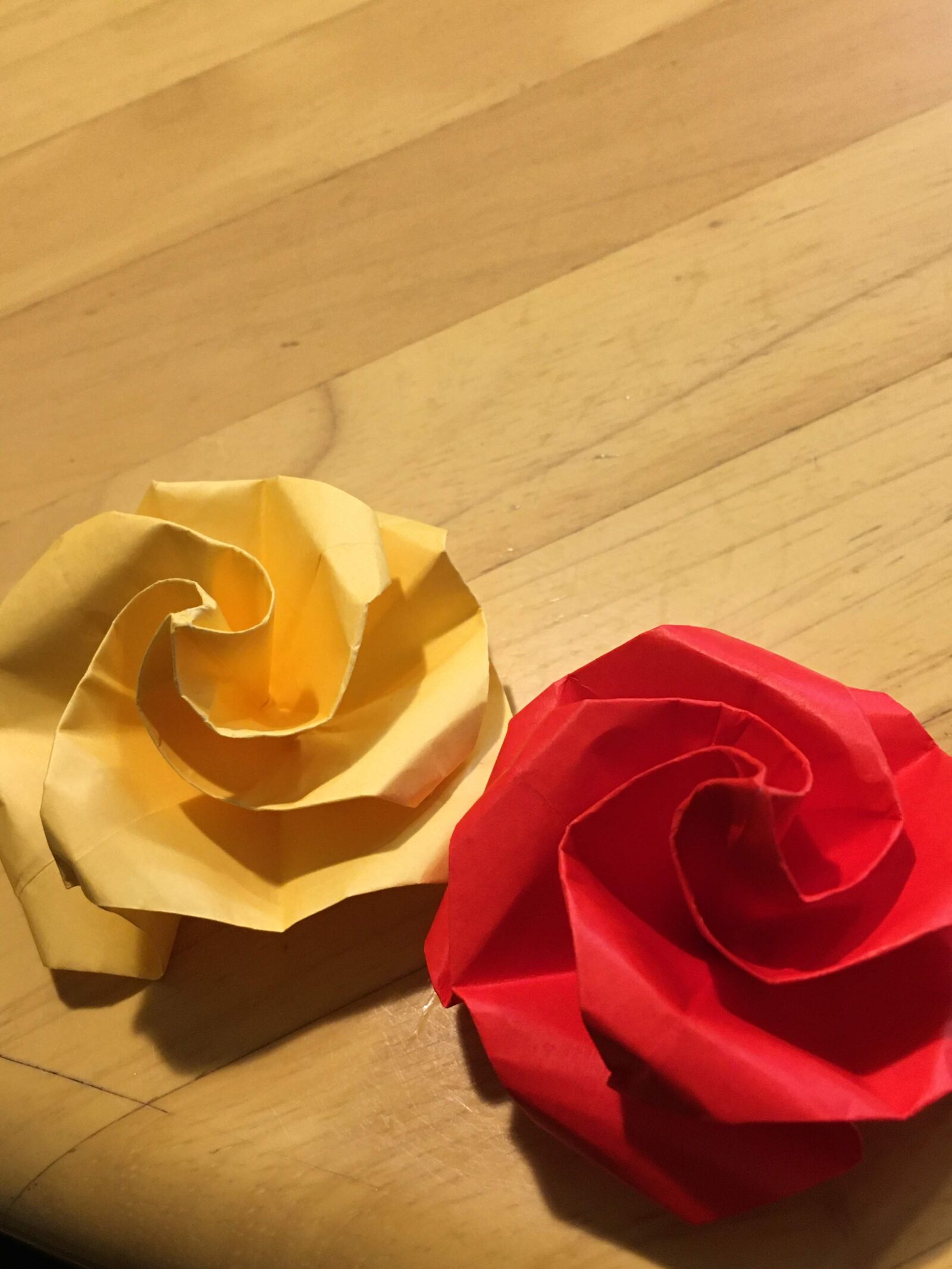 Apple iPhone 6s sample photo. Rose, yellow, red photography