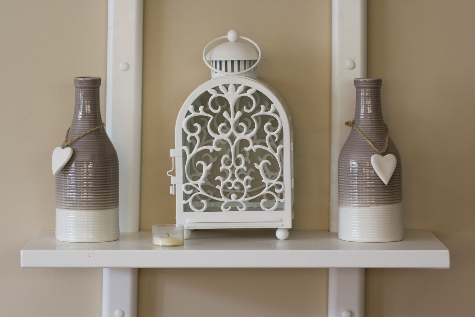 Canon EOS 60D sample photo. Bottle, heart, ornament photography