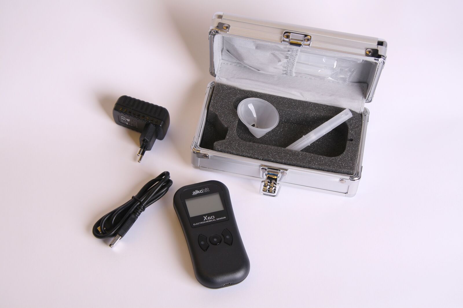 Canon EOS 30D sample photo. Breathalyser, the police, sobriety photography