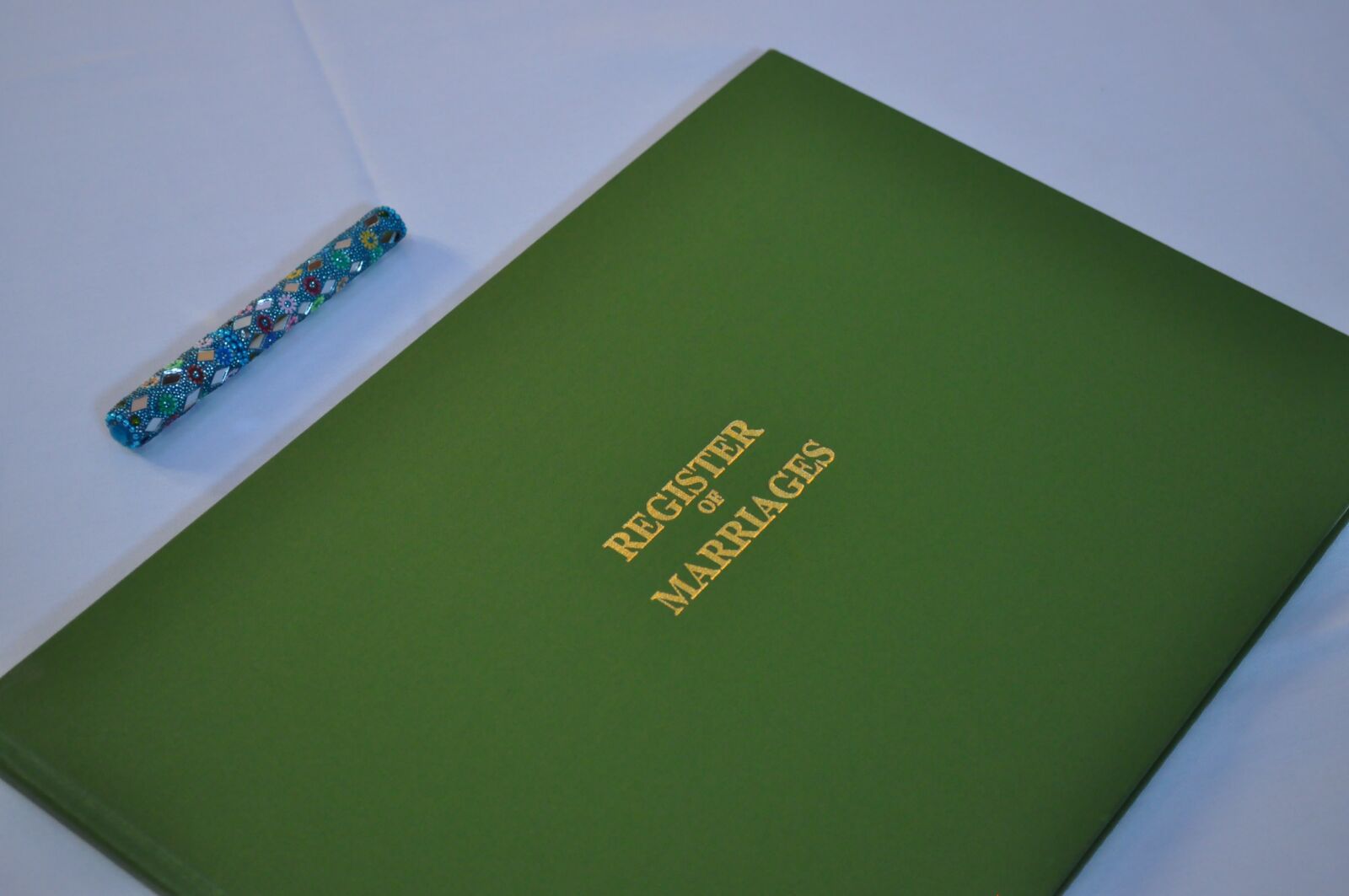 Nikon D5000 sample photo. Register, wedding, book photography