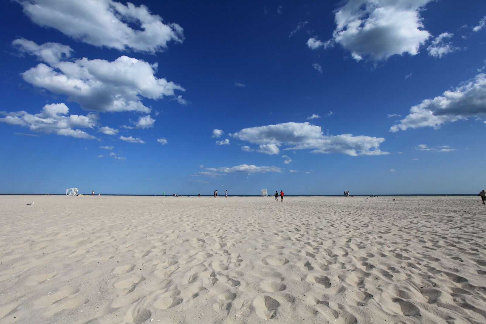 Canon EOS 5D Mark II sample photo. Beach, sky, blue photography