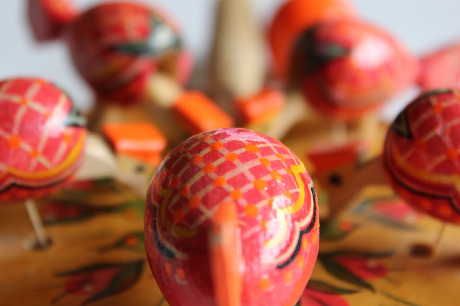 Canon EOS 600D (Rebel EOS T3i / EOS Kiss X5) sample photo. Toy, tradition, craft products photography