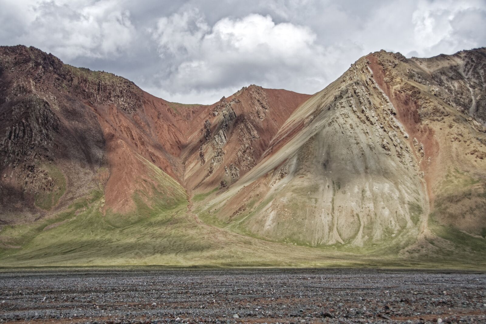 Nikon D500 sample photo. Kyrgyzstan, rock, rock informaton photography