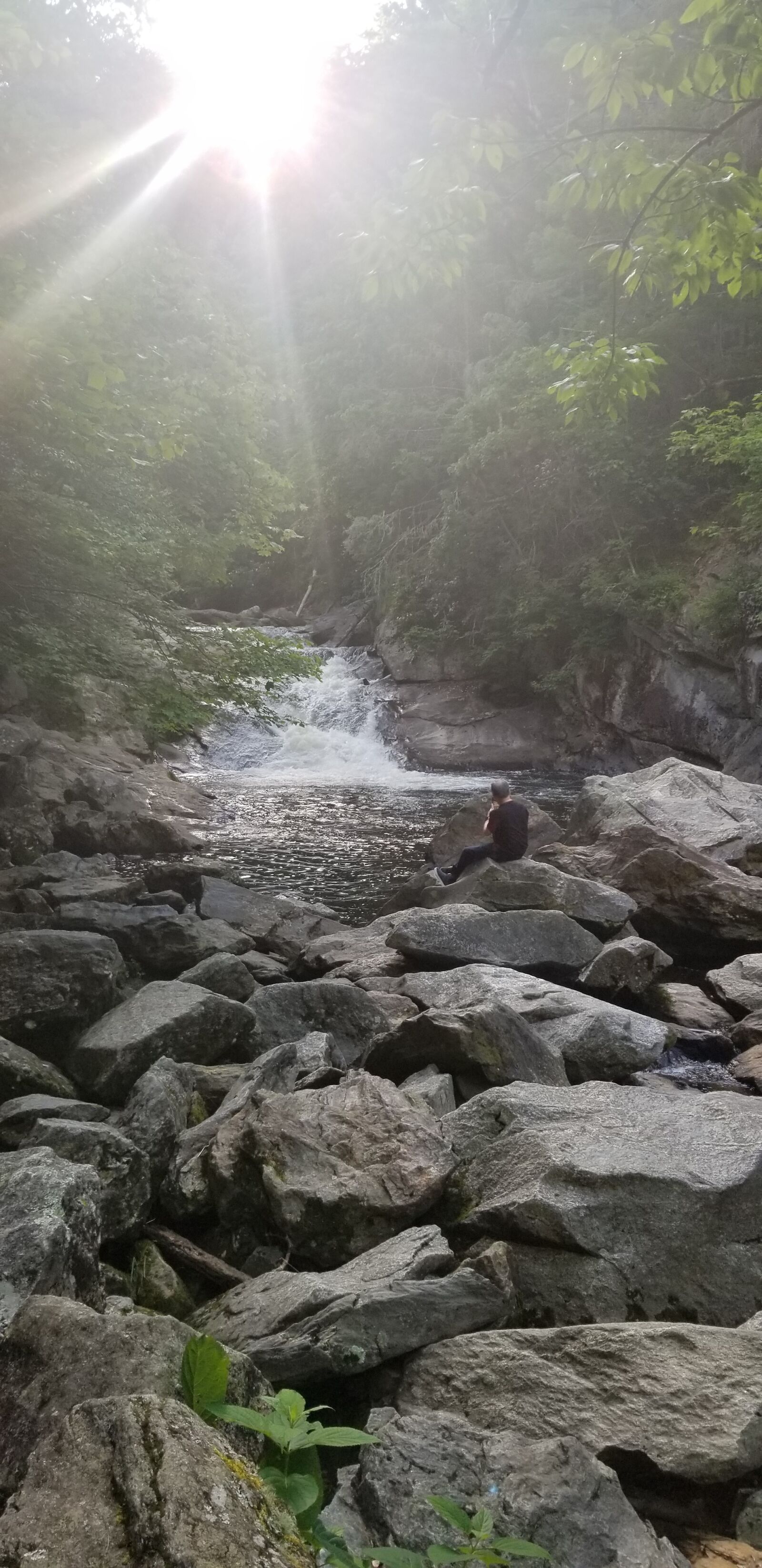 Samsung Galaxy S8+ sample photo. Rocks, stream, waterfall photography
