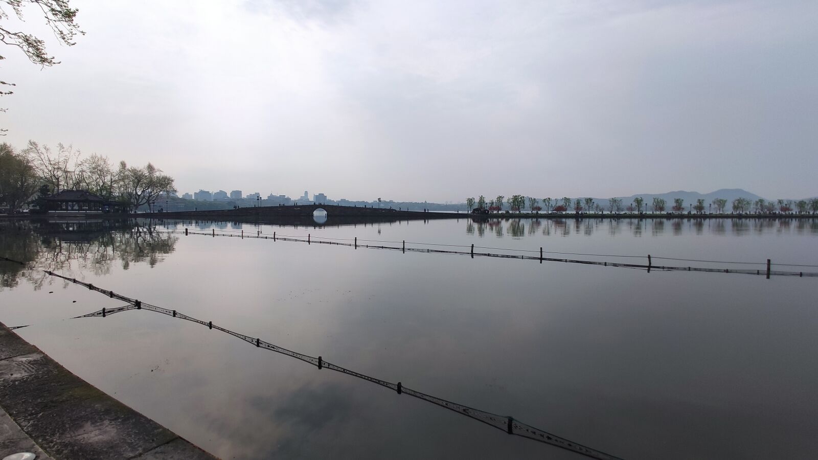Xiaomi MI 9 Transparent Edition sample photo. West lake, broken bridge photography