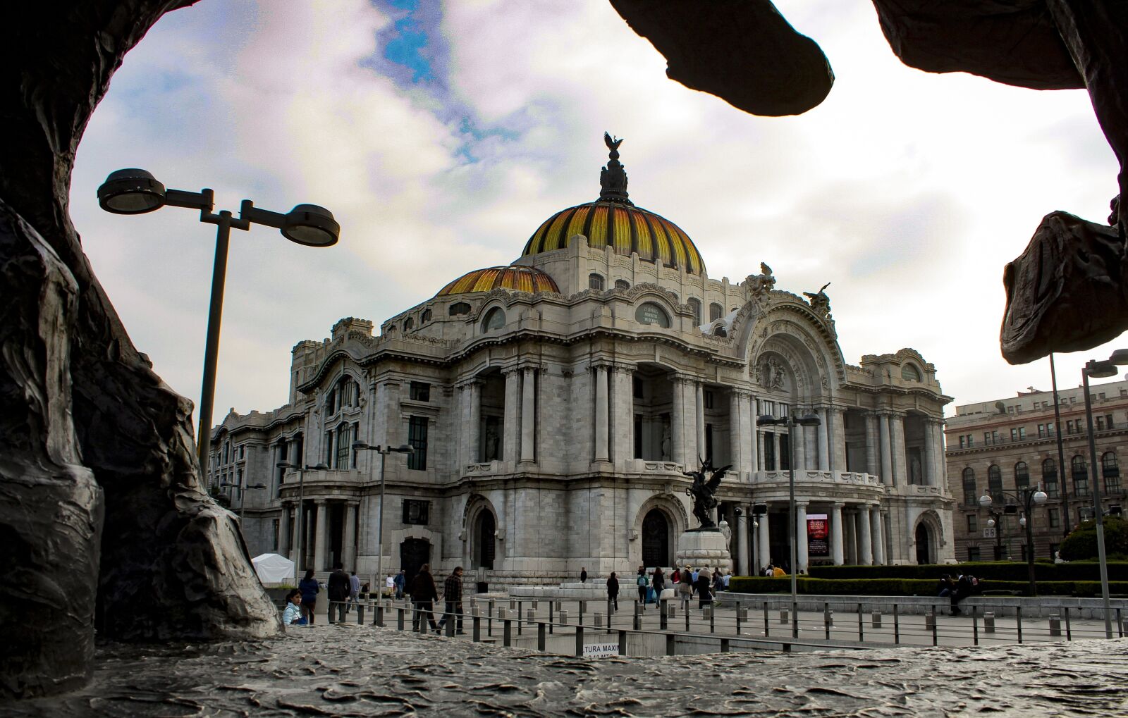 Canon EOS 500D (EOS Rebel T1i / EOS Kiss X3) sample photo. Torre latino, mexico city photography