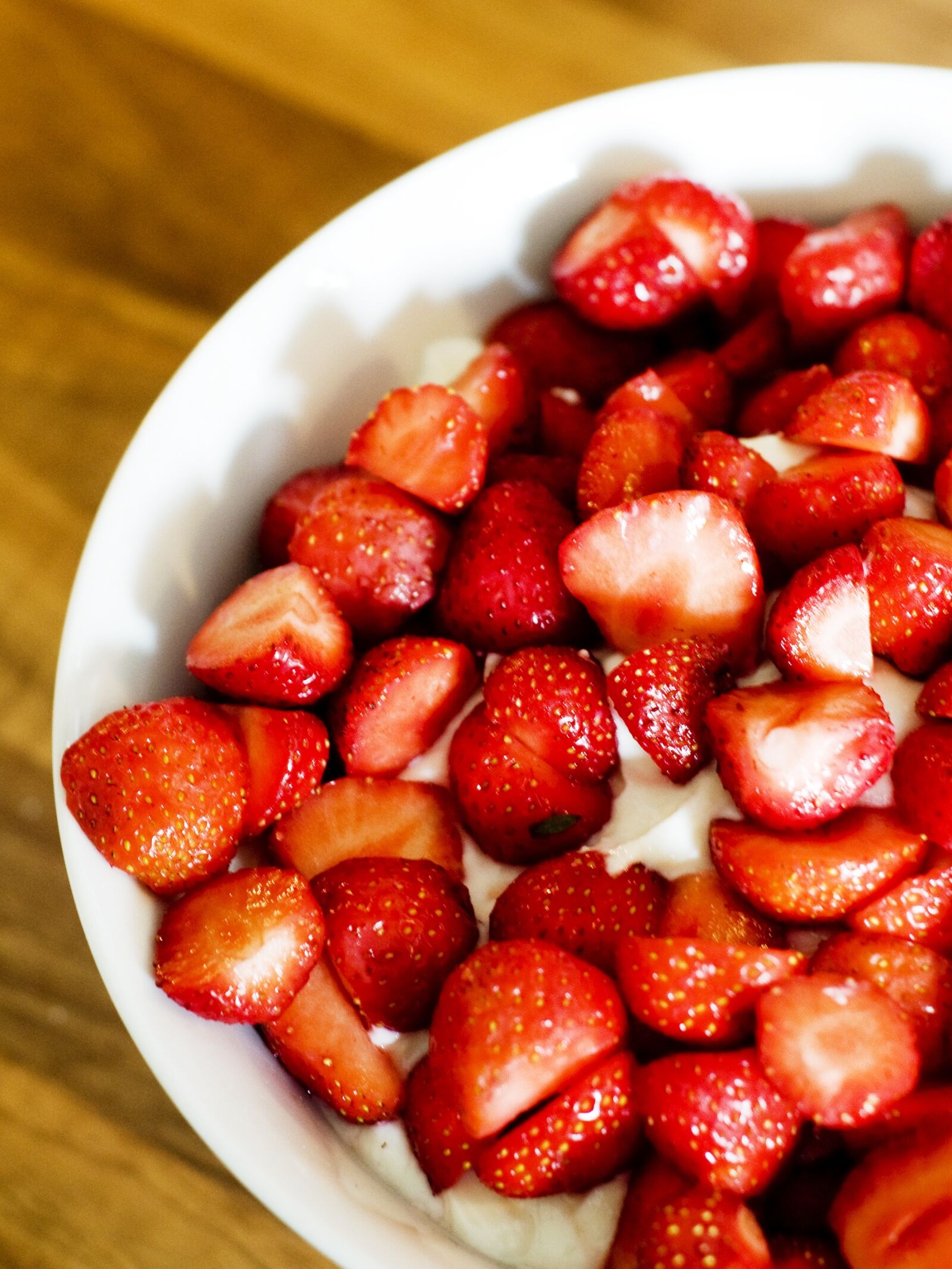 Nikon D90 sample photo. Strawberries, red, fruits photography