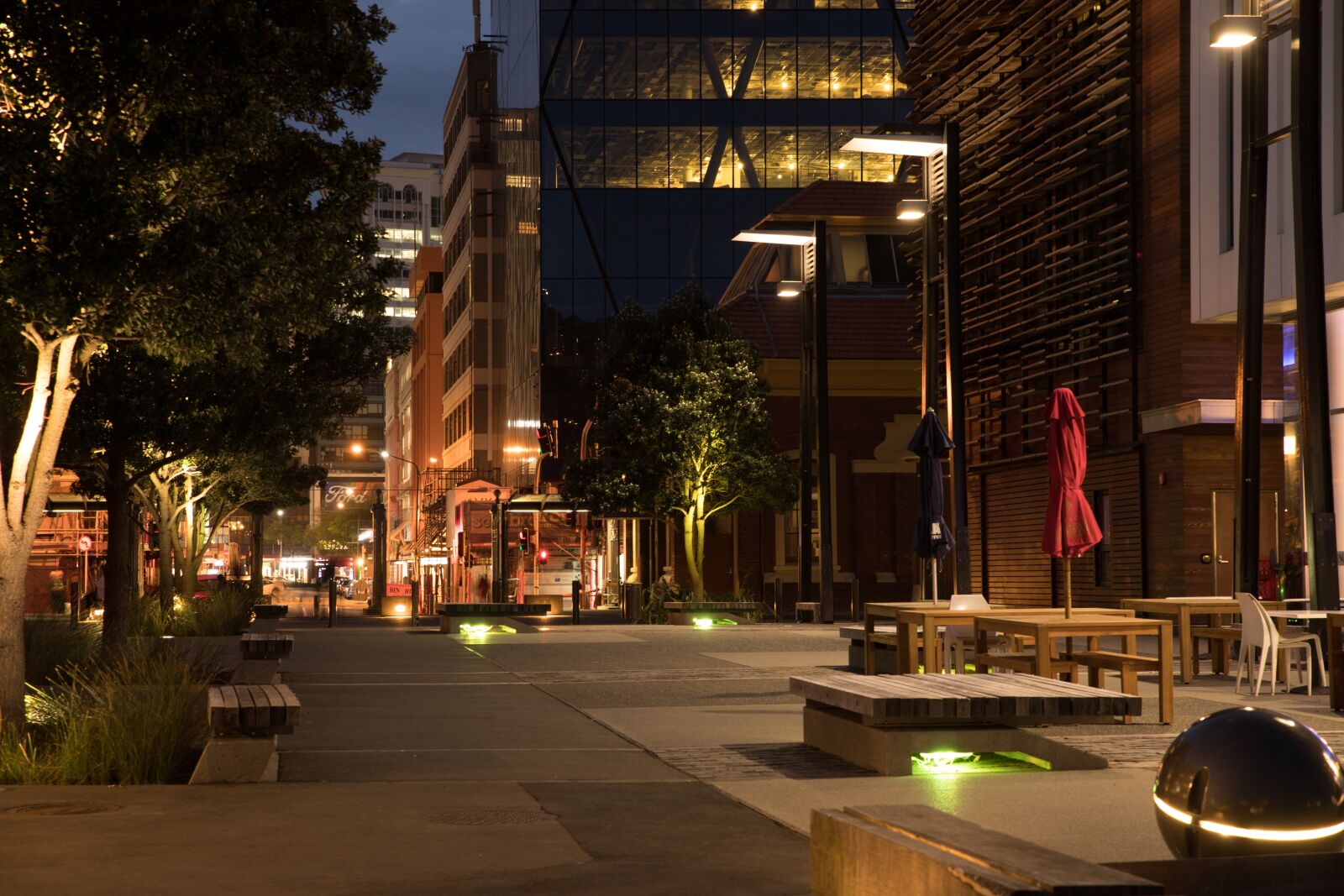 Canon EOS 6D Mark II sample photo. Wellington, new zealand, city photography