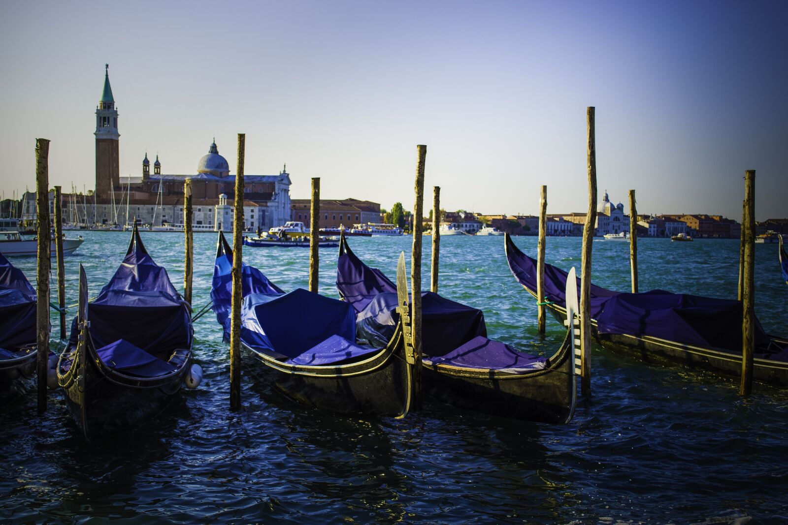 Nikon D3100 sample photo. Venice, gondola, water photography