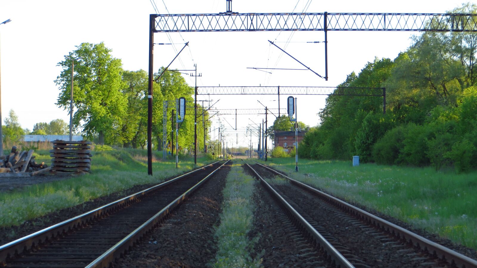 Canon PowerShot SX270 HS sample photo. Railroad, railway, rails photography