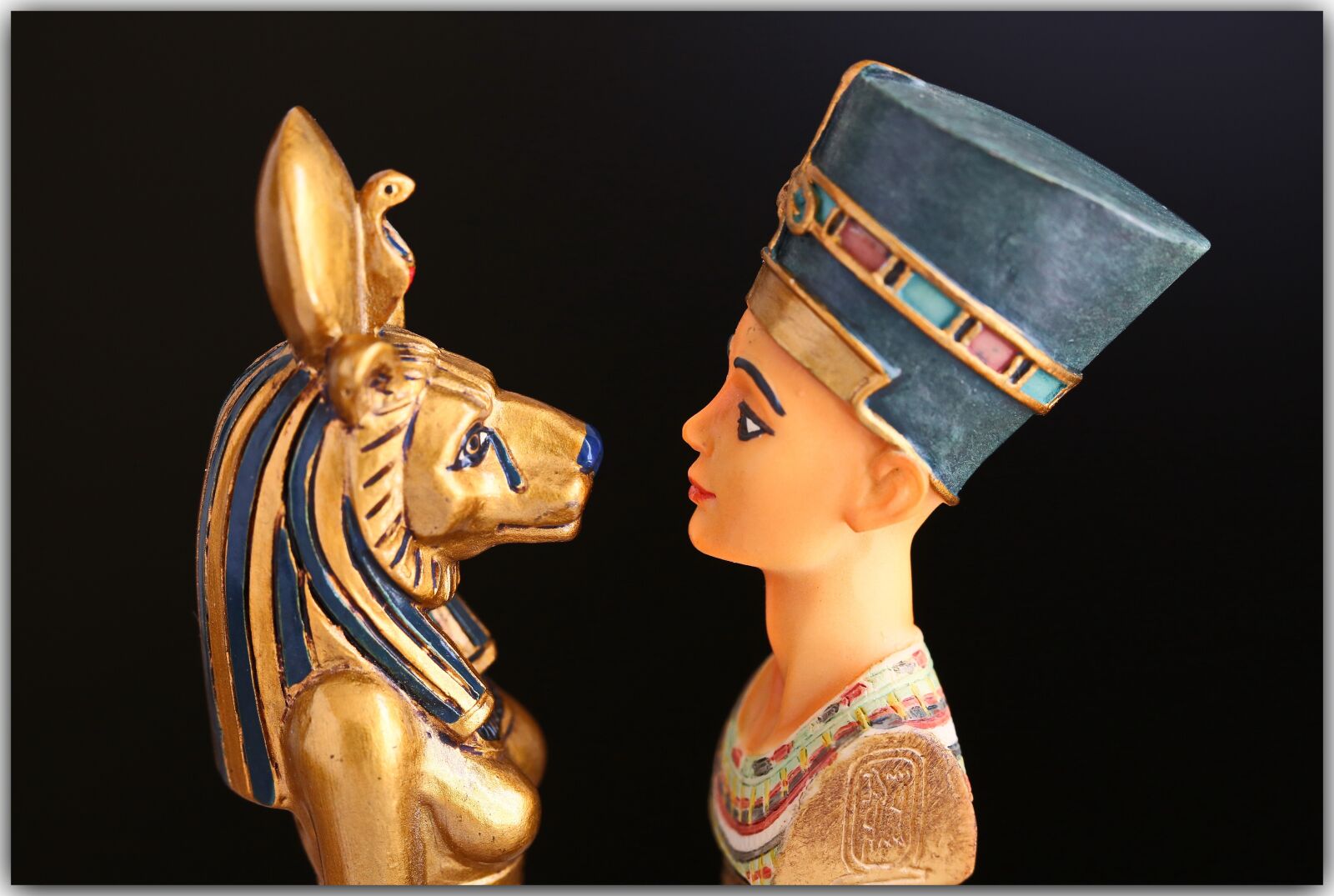 Canon EF 100mm F2.8L Macro IS USM sample photo. Egyptian, nefertiti, egypt photography