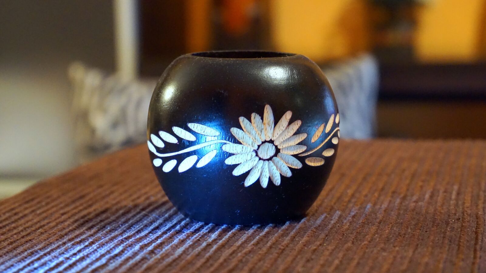 Sony a6000 sample photo. Bowl, container, decoration photography