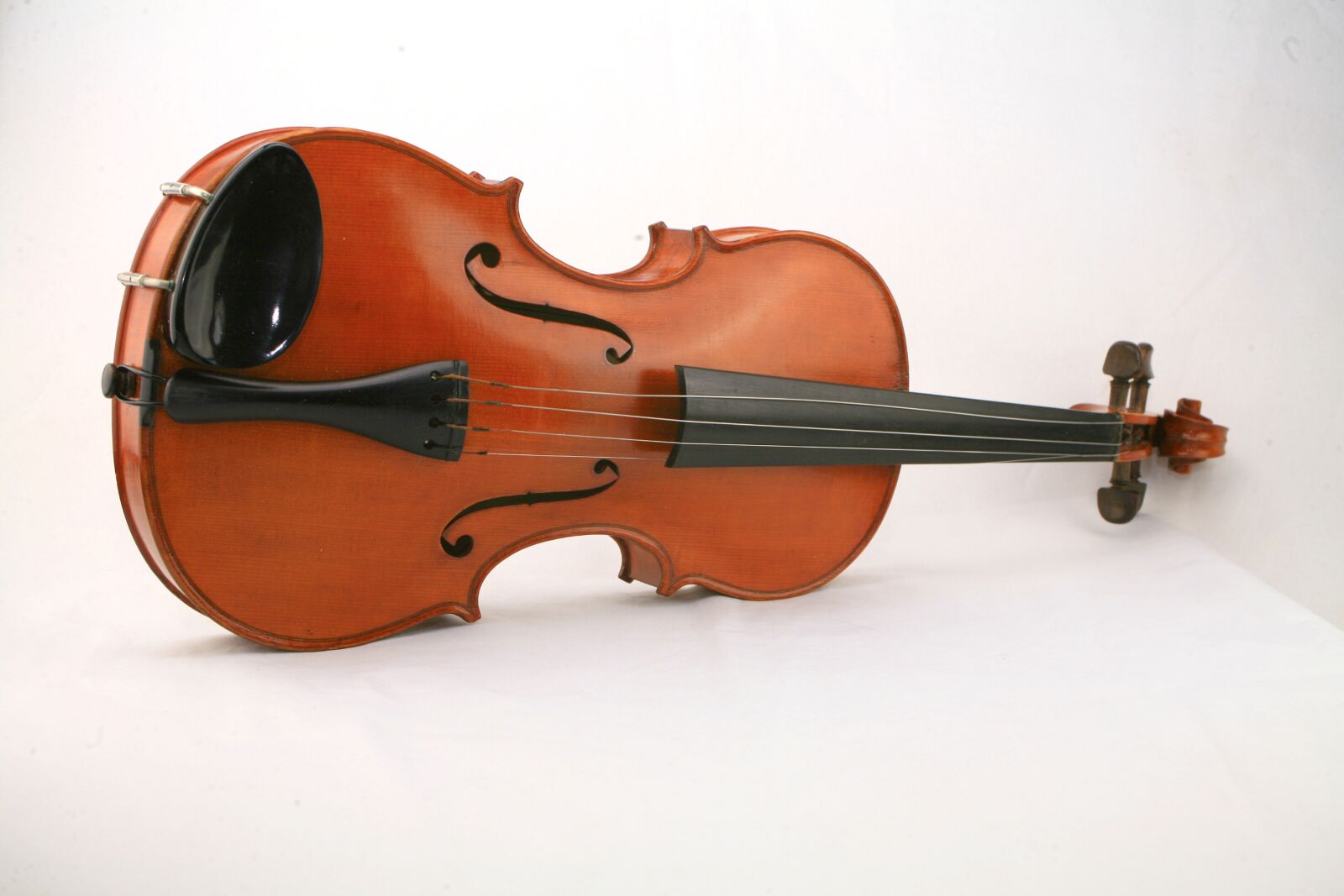 Canon EOS 5D sample photo. Violin, wooden violin, music photography