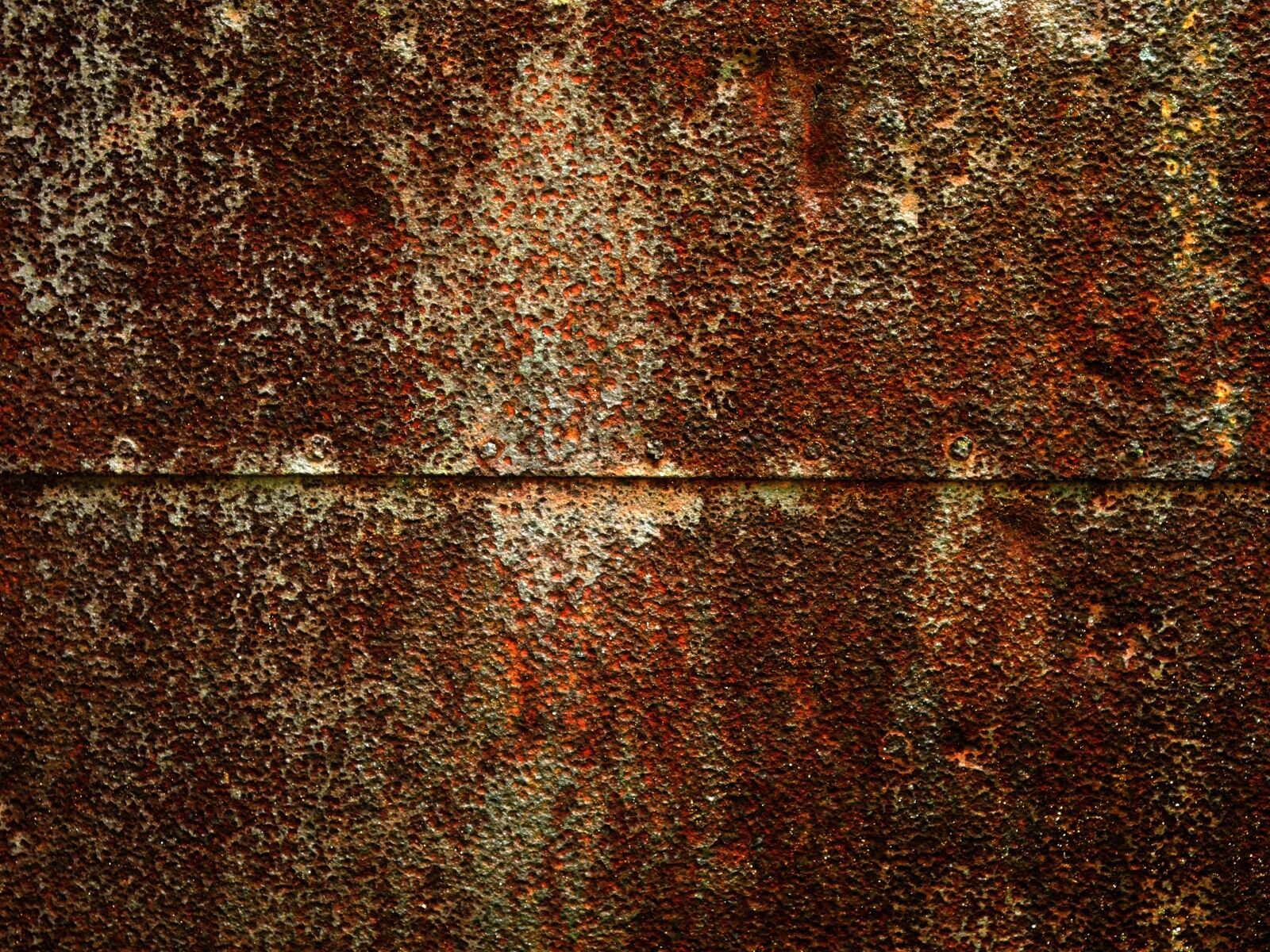 Nikon Coolpix P7000 sample photo. Rust, texture, sheet photography