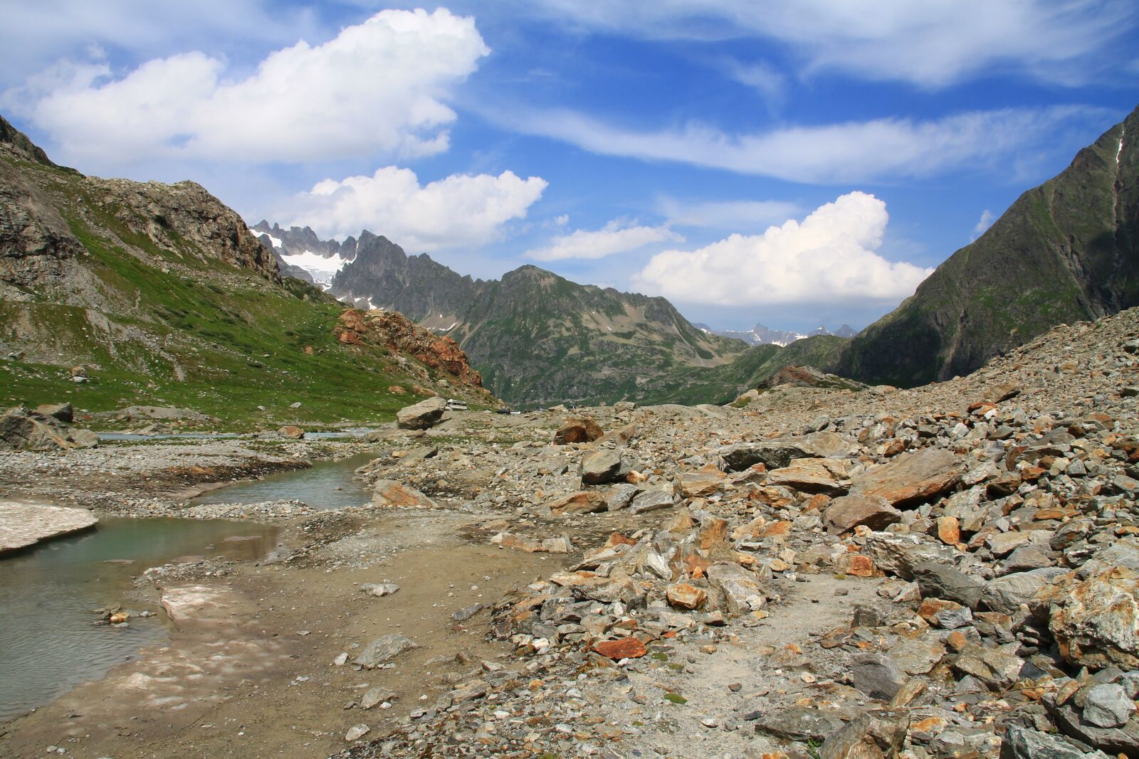 Canon EOS 1100D (EOS Rebel T3 / EOS Kiss X50) sample photo. Switzerland, susten, mountains photography