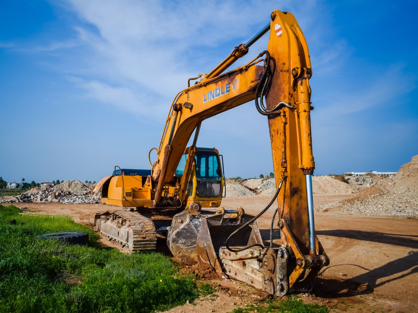 Nikon D3300 sample photo. Heavy machine, equipment, machinery photography