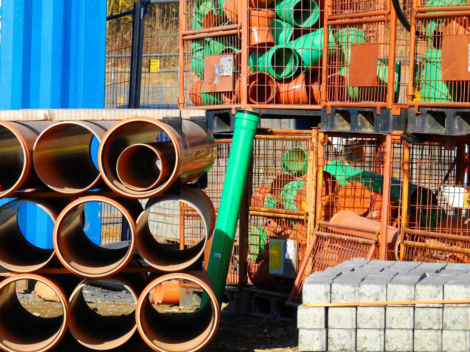 Nikon Coolpix P900 sample photo. Construction, site, material photography