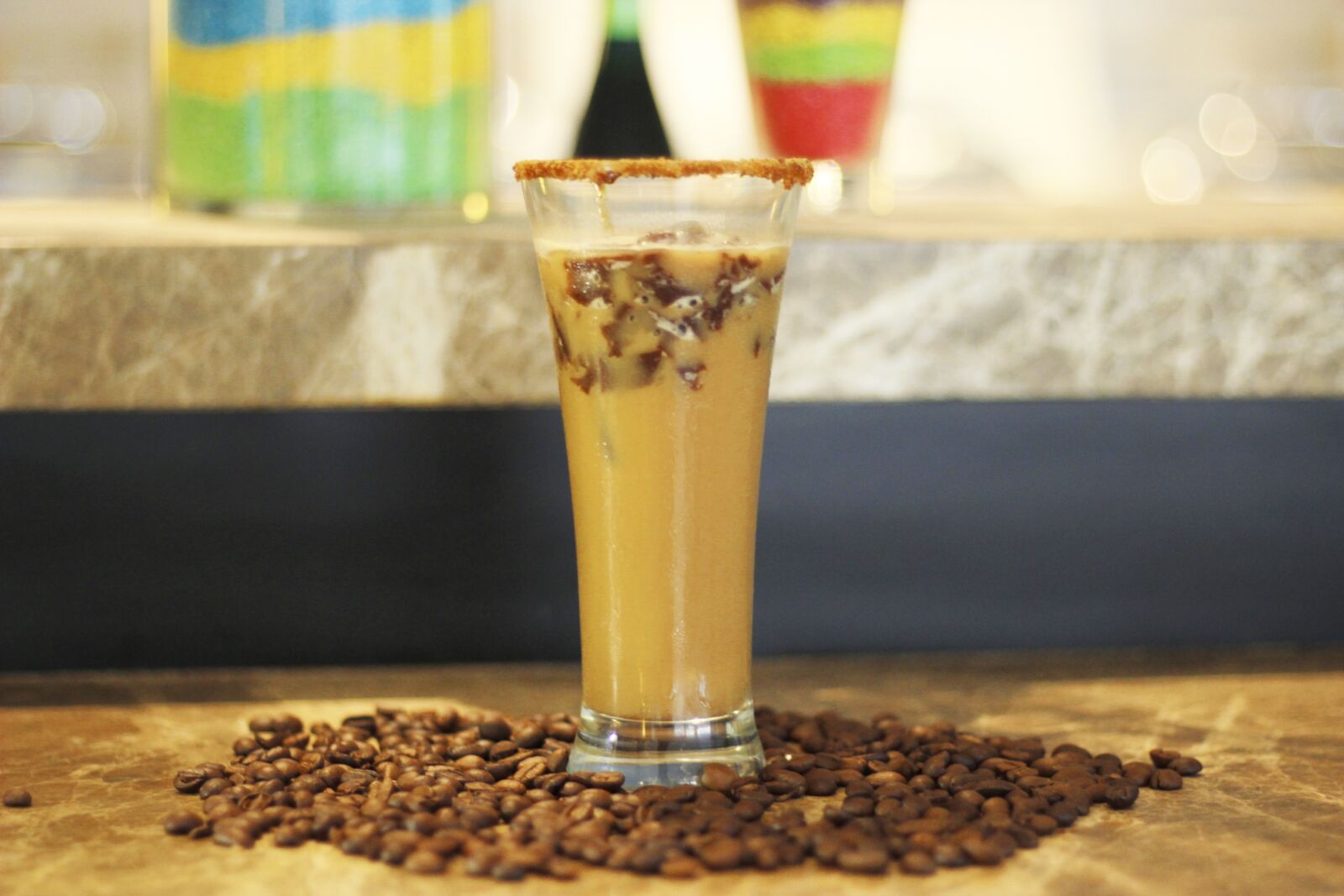 Canon EOS 600D (Rebel EOS T3i / EOS Kiss X5) + Canon EF 50mm F1.8 STM sample photo. Coffee, chocolate, sweet photography