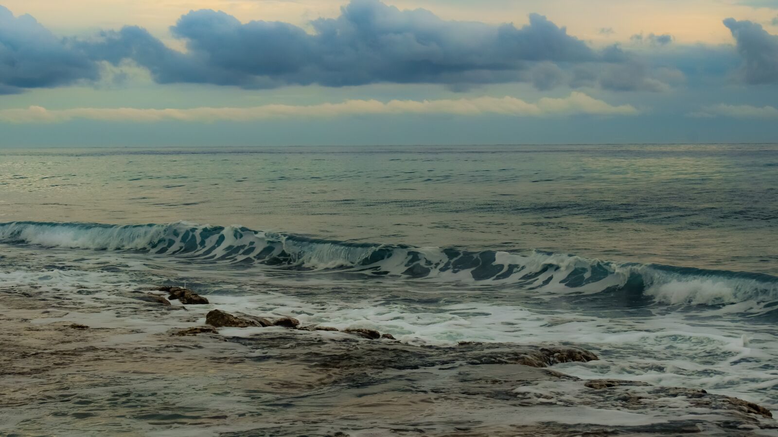 Nikon D3300 sample photo. Sea, waves, sky photography