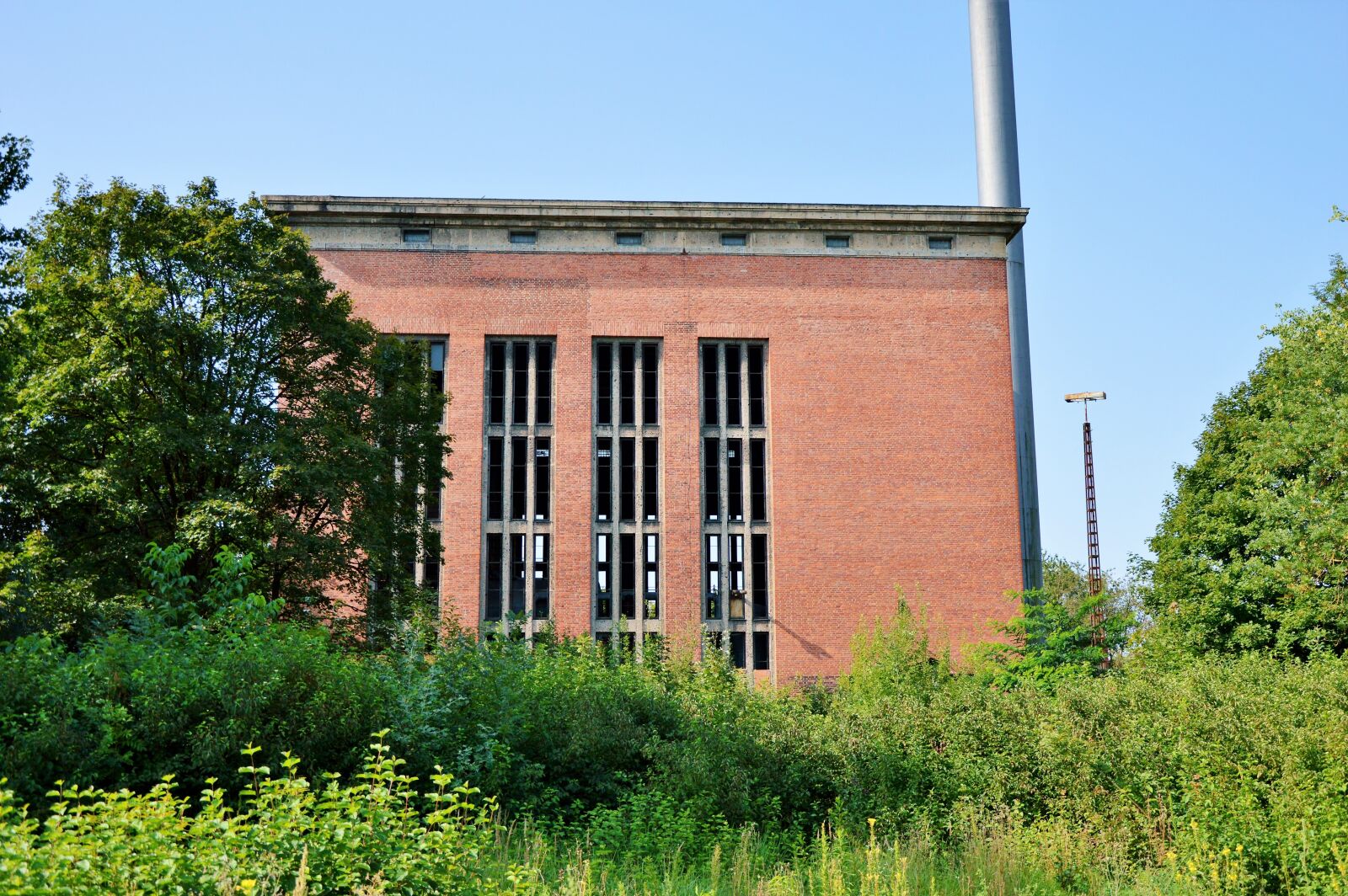 Nikon D3200 sample photo. Factory, factory building, industry photography