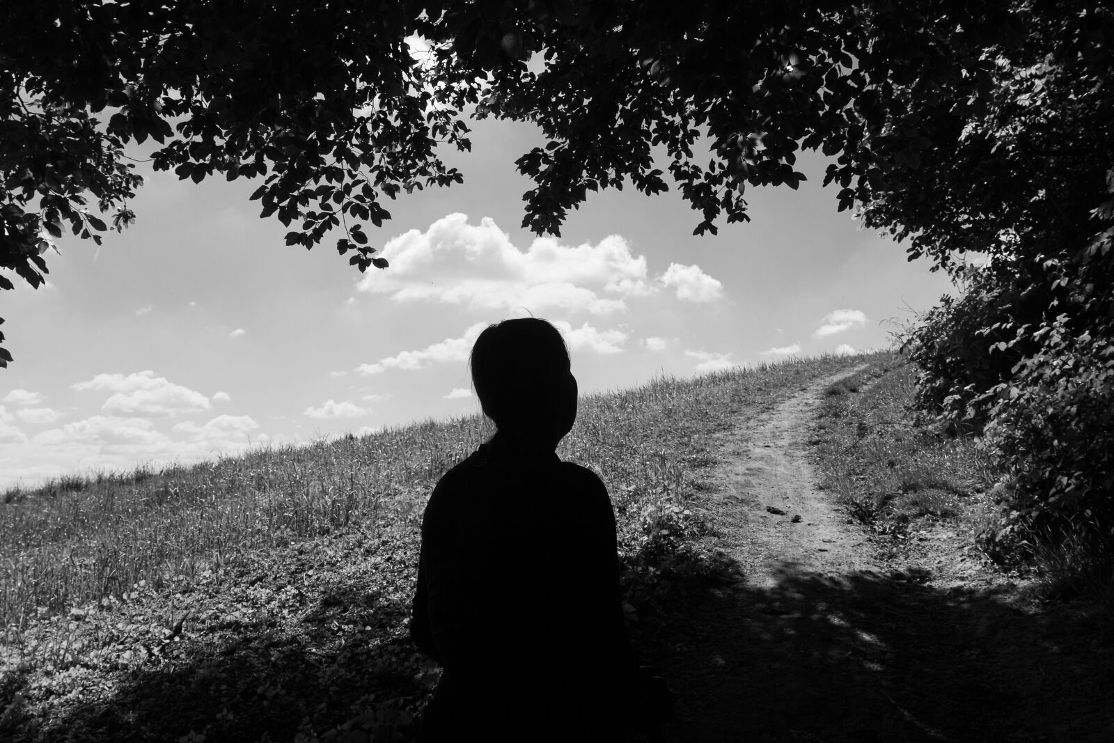 Canon EOS 70D sample photo. Silhuette, away, hiking photography