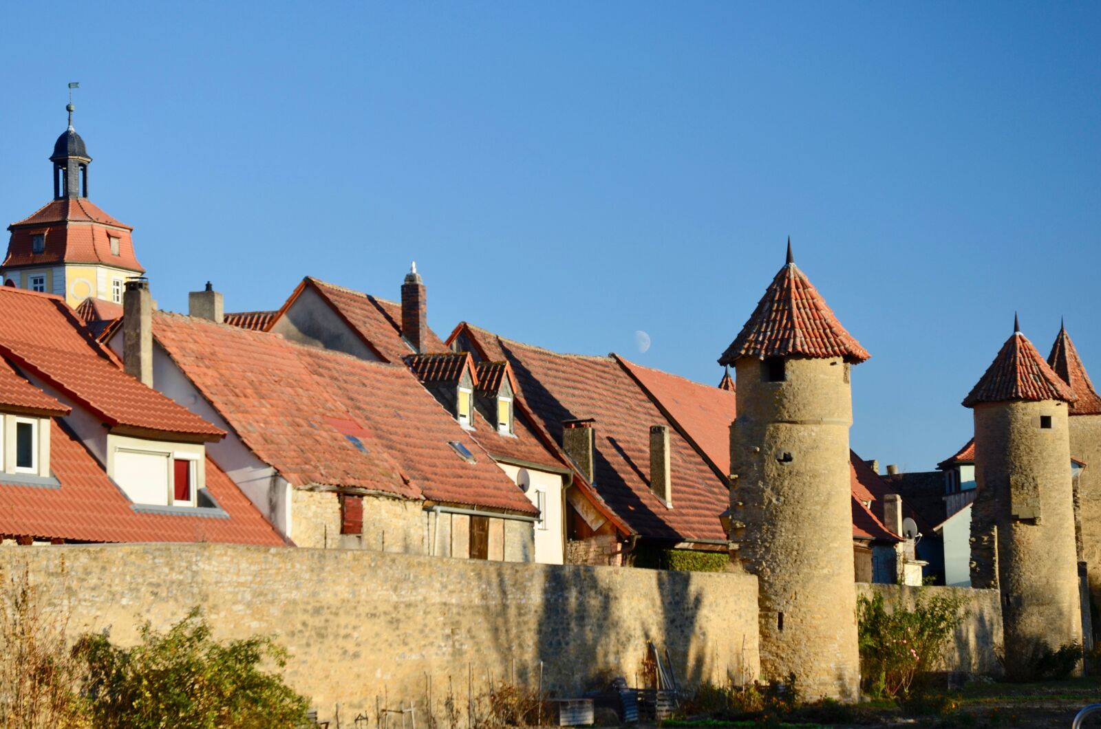 Nikon D5100 sample photo. City wall, defense towers photography