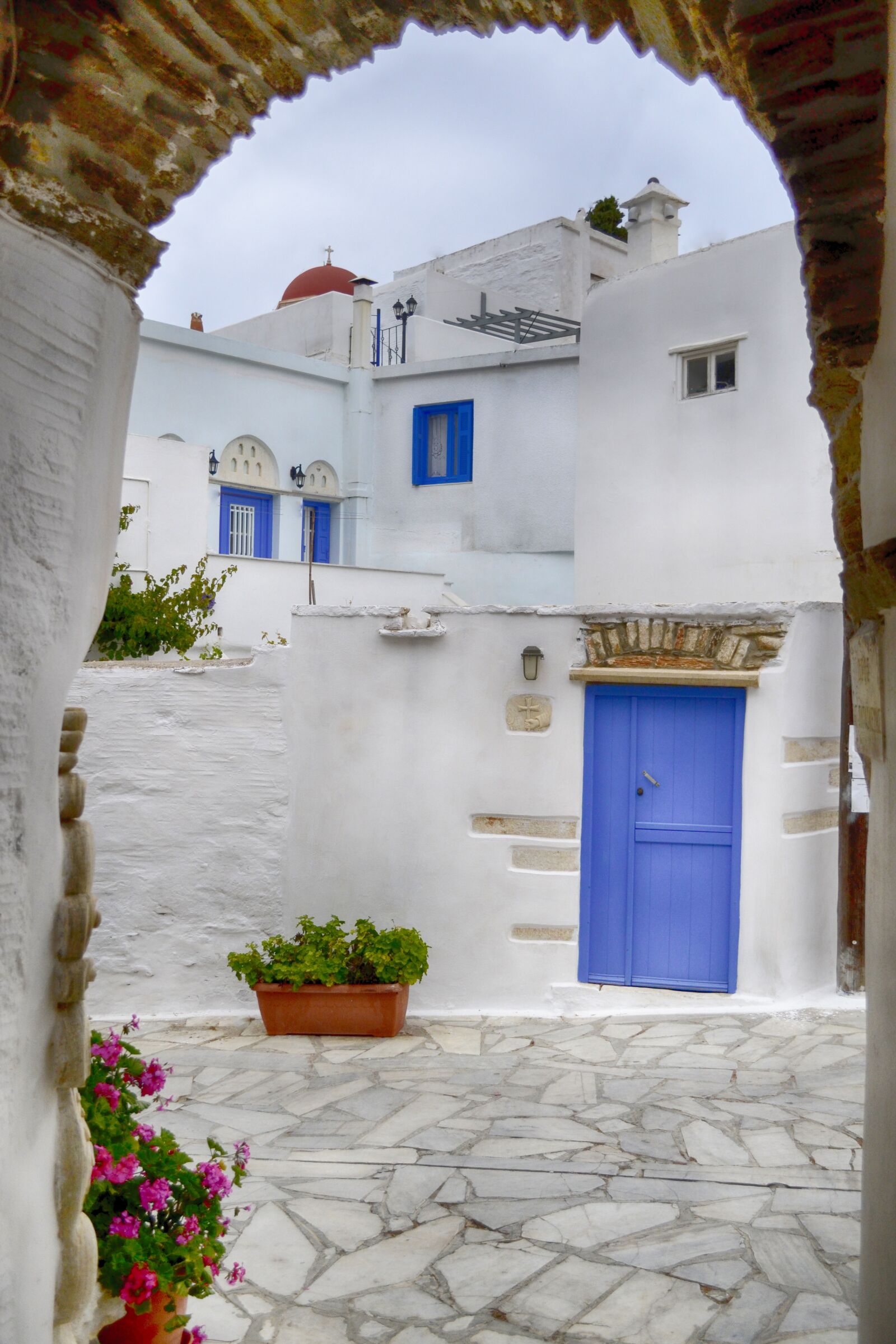 Nikon D3100 sample photo. Greece, island, door photography