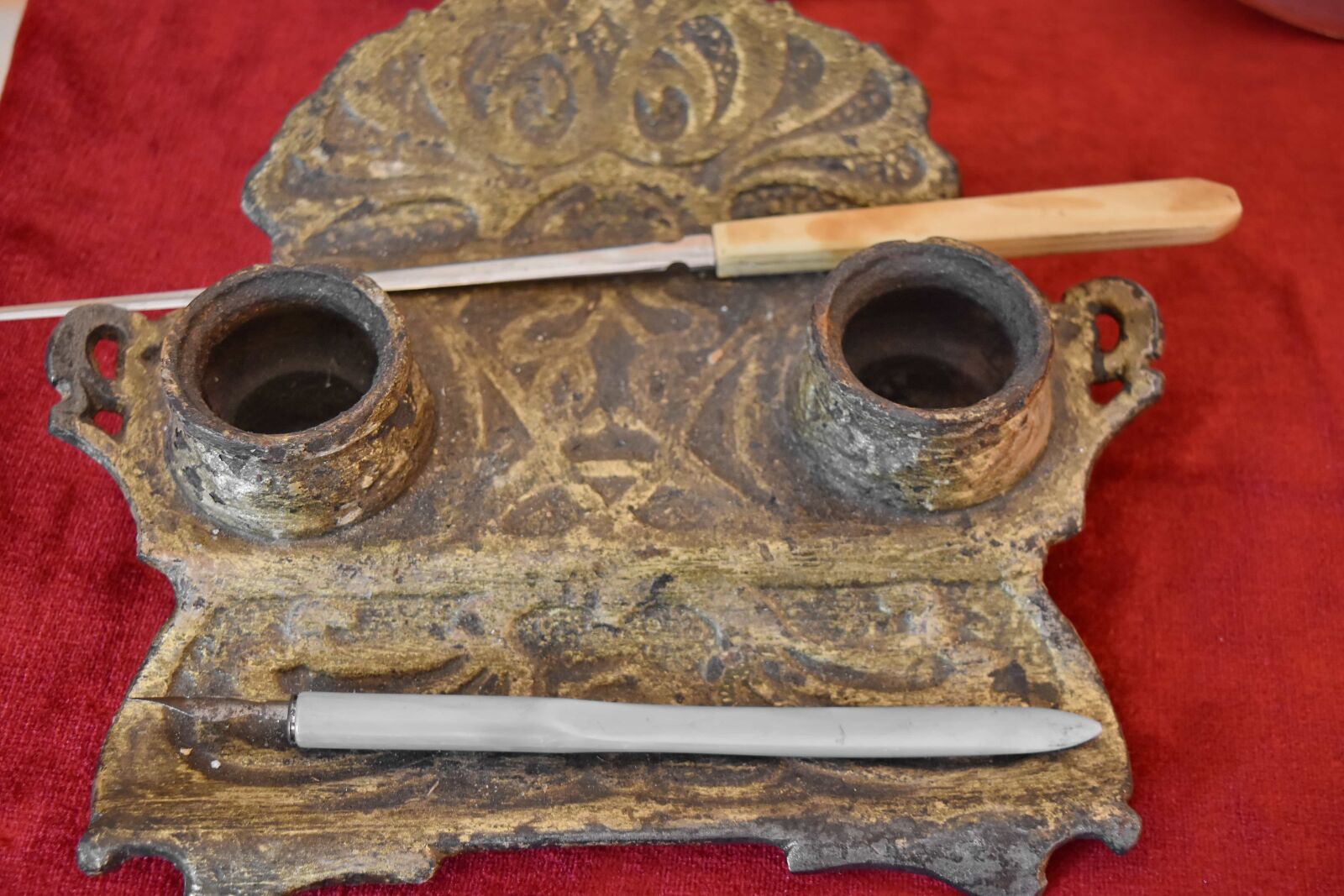 Nikon D5500 sample photo. Antiquity, knife, device, old photography