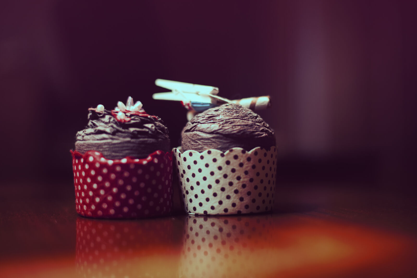 Canon EOS 5D Mark II sample photo. Bakery, chocolate, cupcakes, food photography