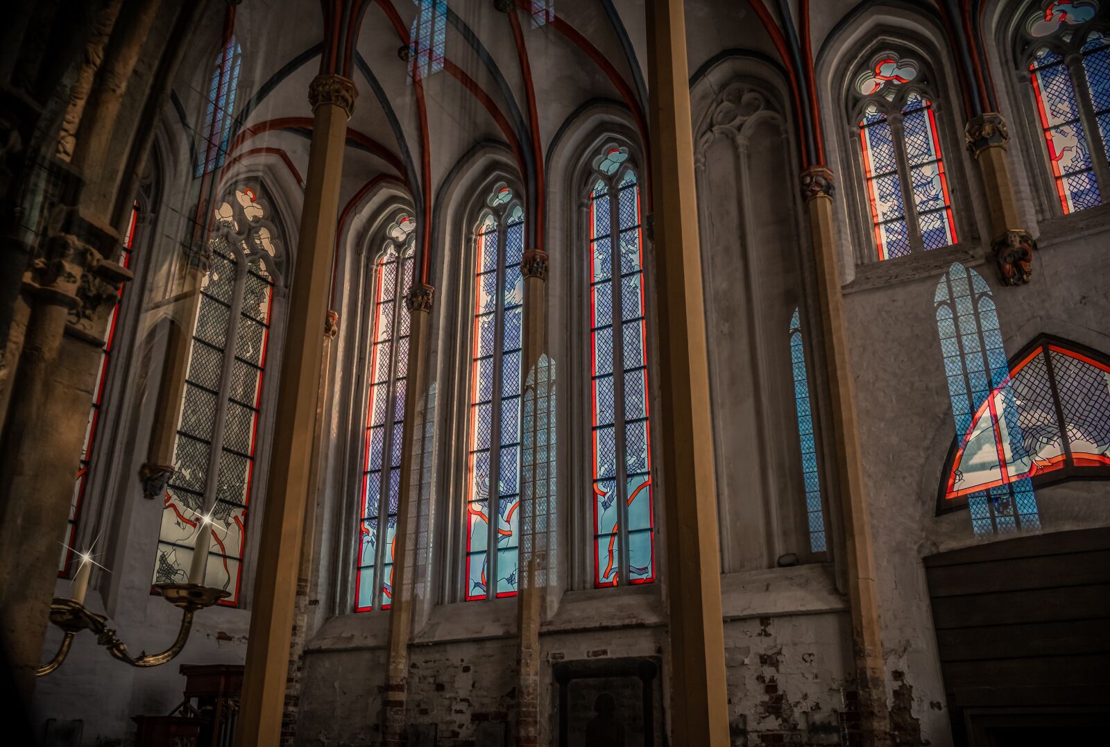 Sony a7 II + Sony FE 28-70mm F3.5-5.6 OSS sample photo. Church, chapel, interior photography
