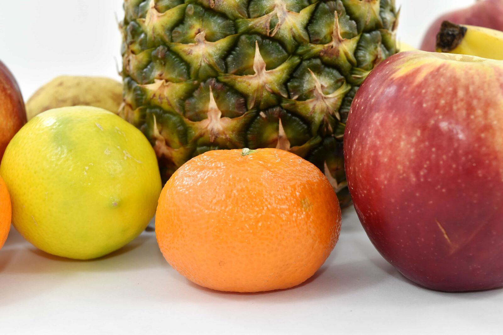 Nikon D5500 sample photo. Apples, close-up, oranges, tangerine photography